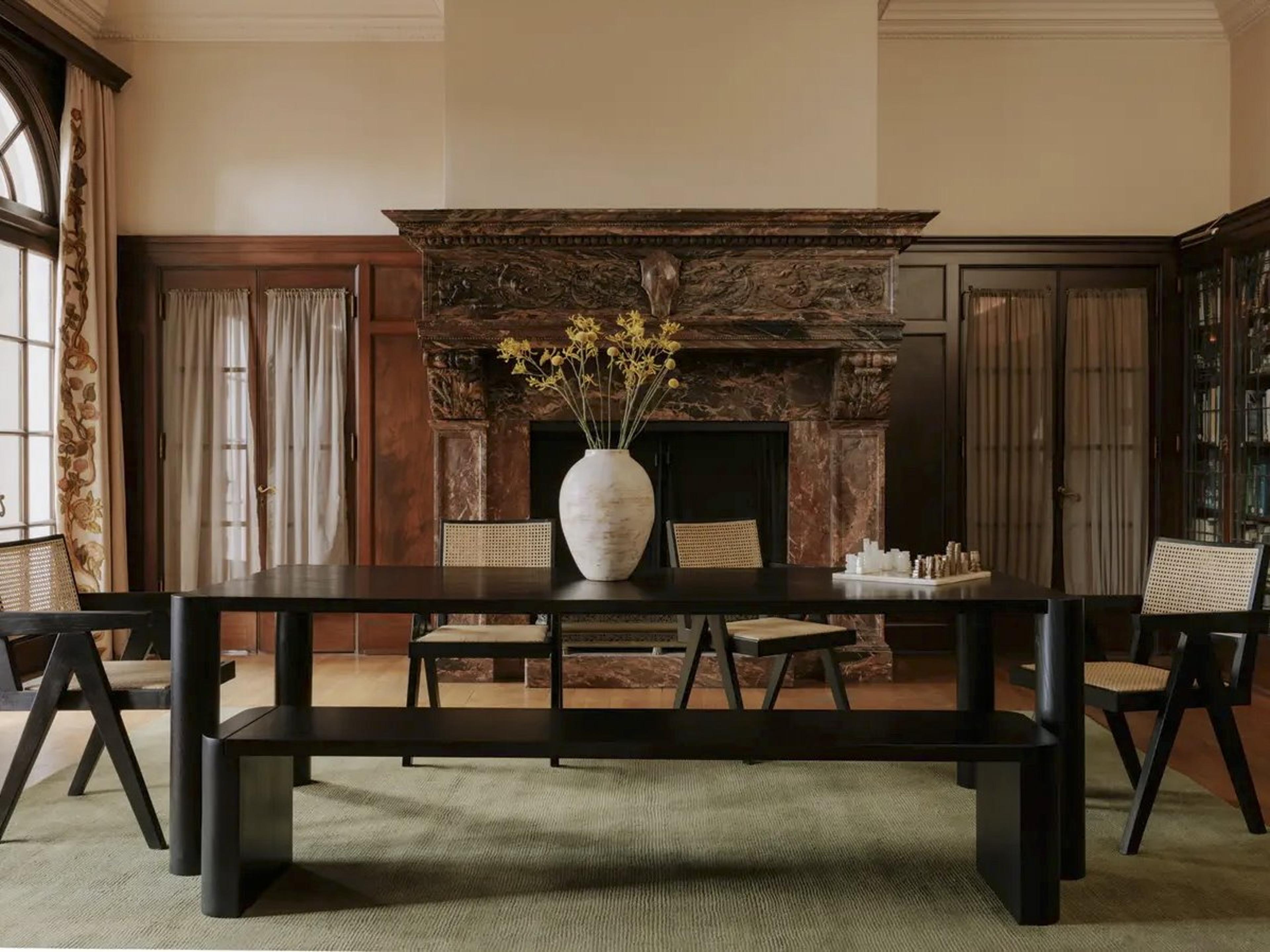 Moe's Home Post Dining Set