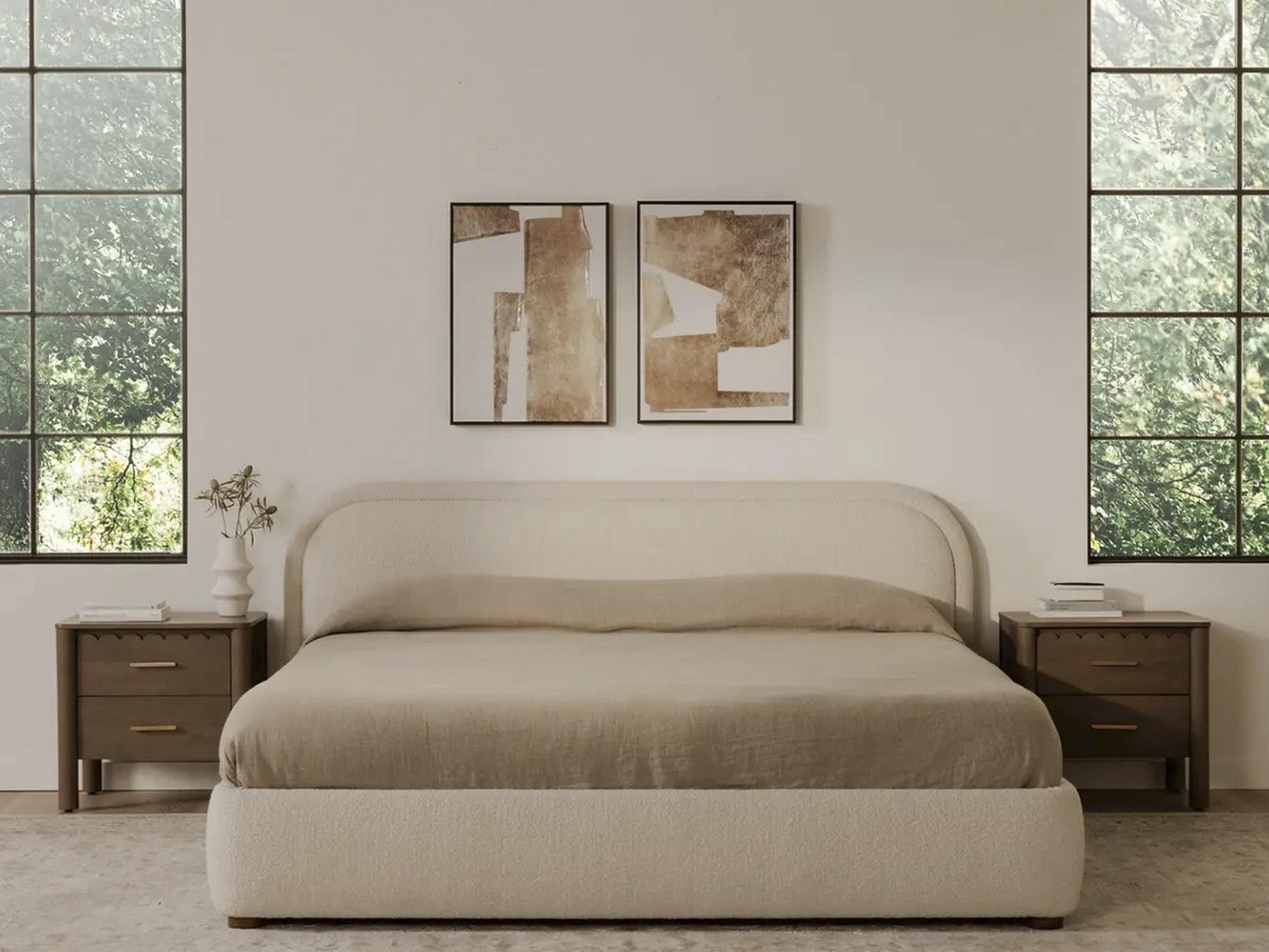 Moe's Home Wiley Bedroom Set