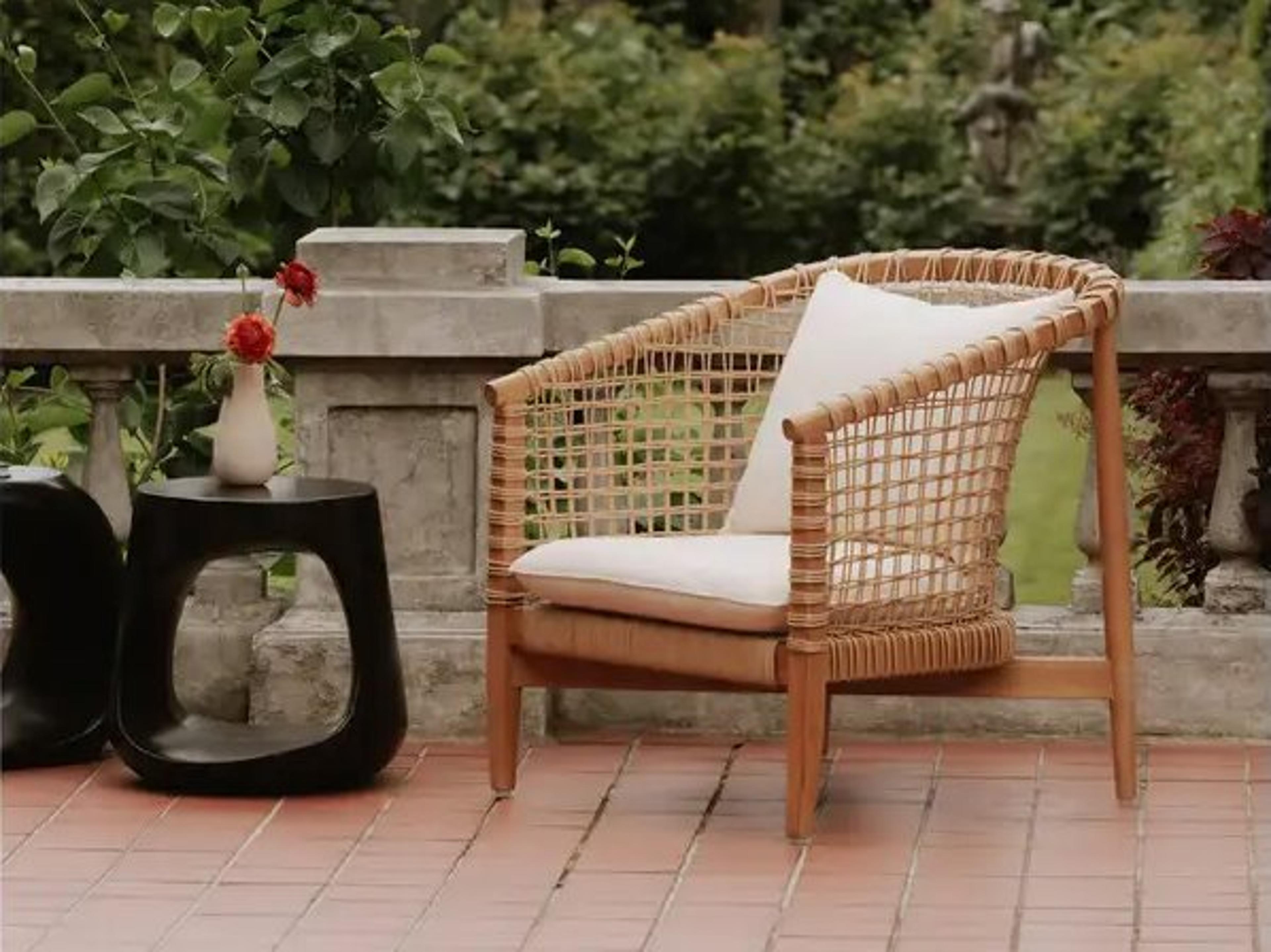 Moe's Home Outdoor Kuna Patio Lounge Set