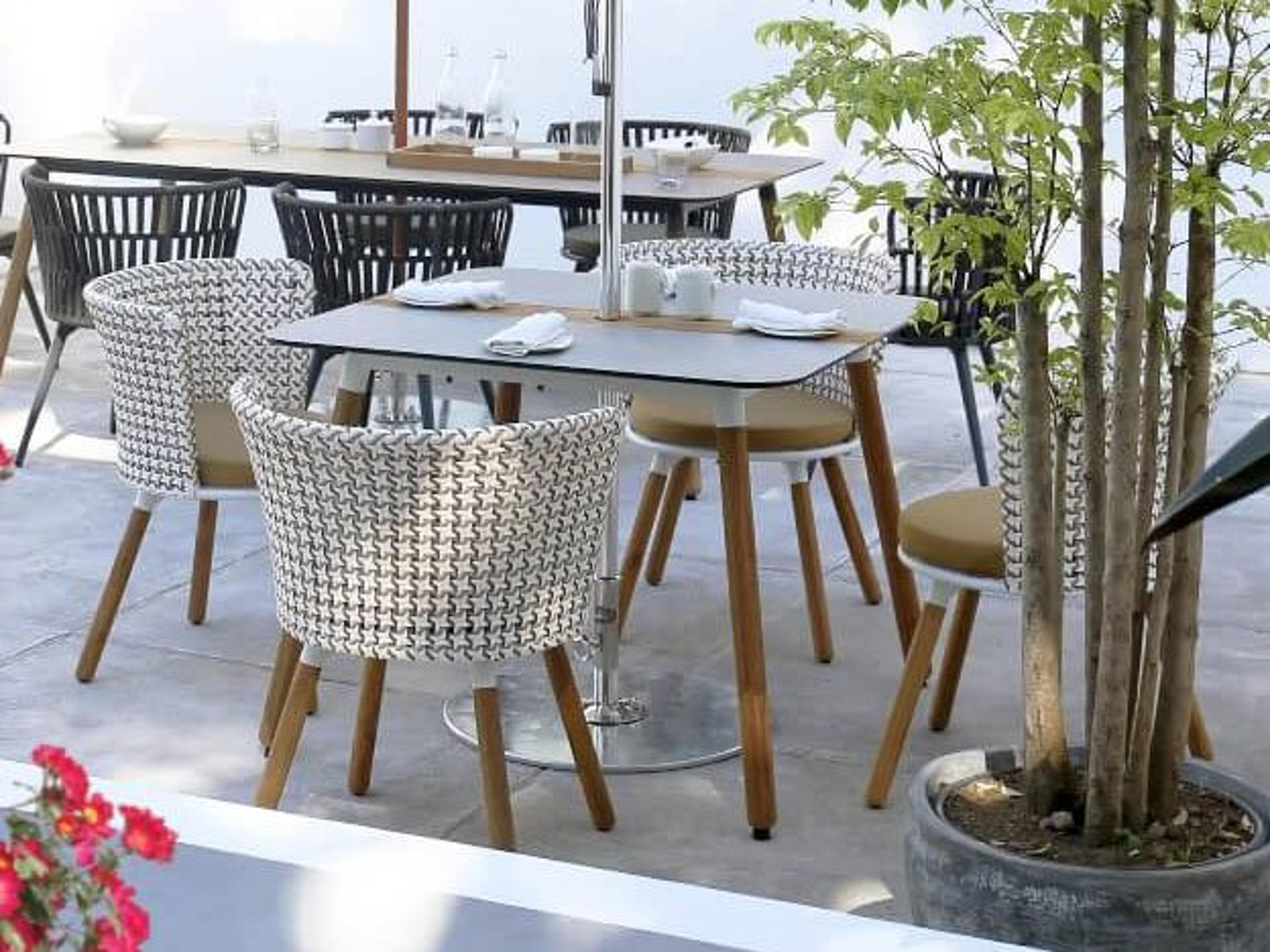 MamaGreen Daisy Mae Aluminum Wicker Outdoor Patio Dining Set