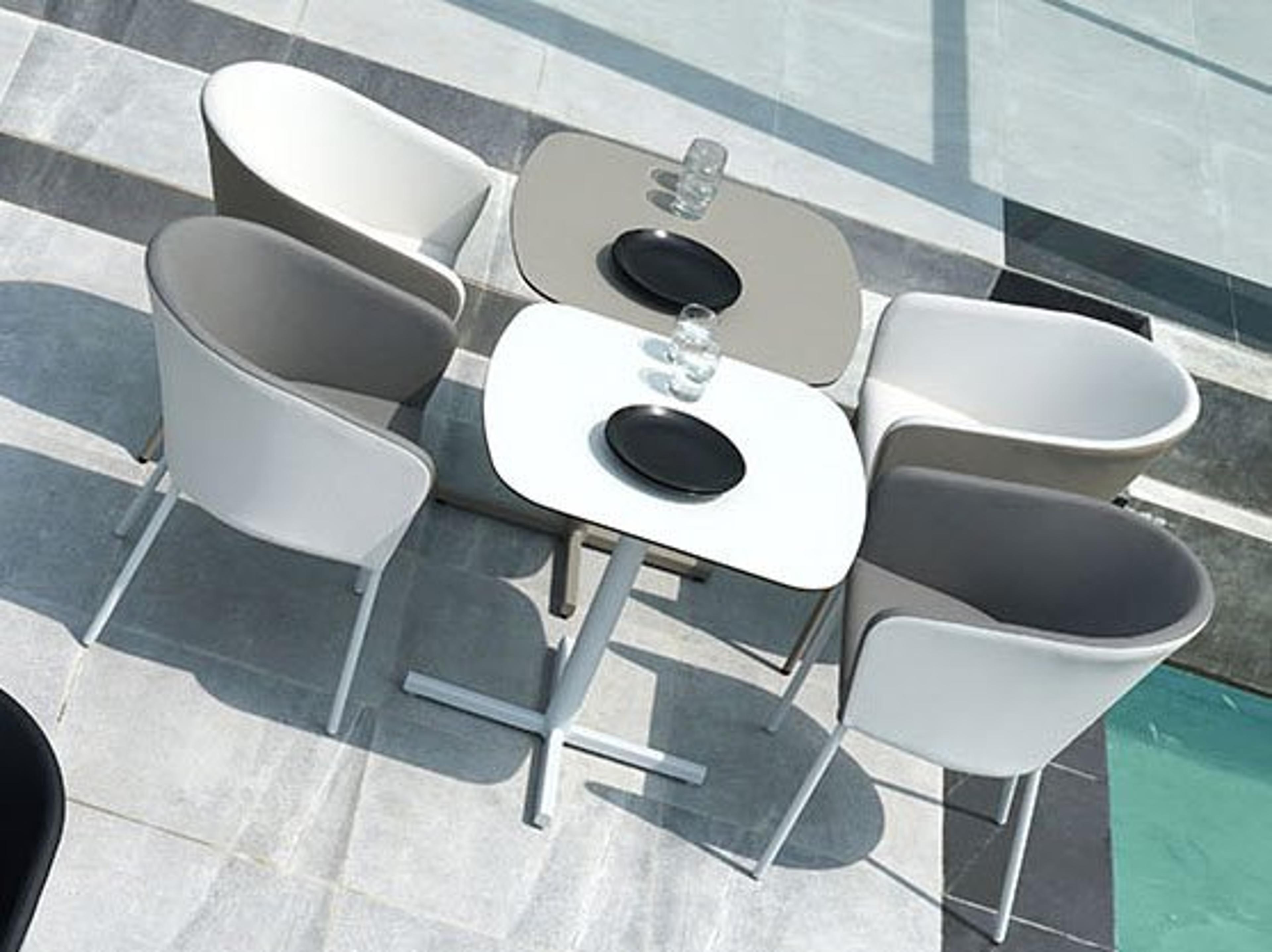 MamaGreen Zupy Aluminum Cushion Bistro Set