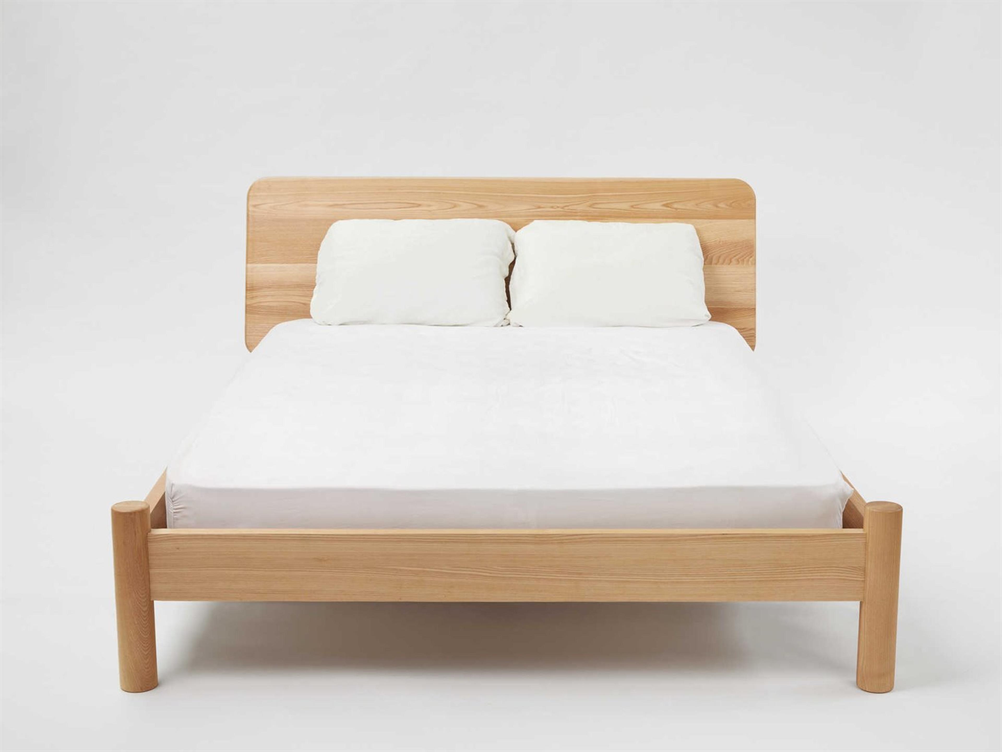 Brown Ash Wood Queen Platform Bed