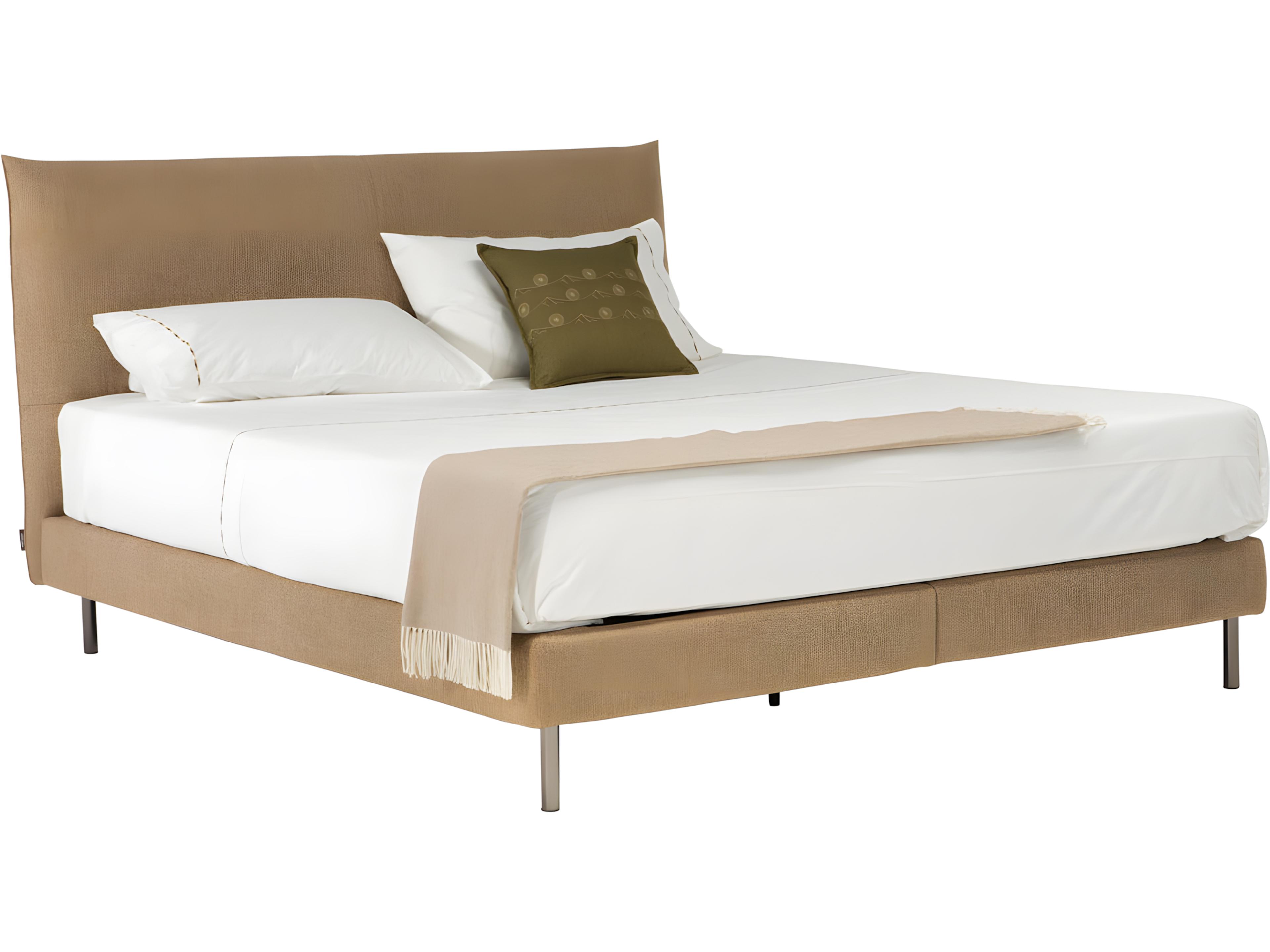 Natuzzi Editions Matera King Bed With Base Panel