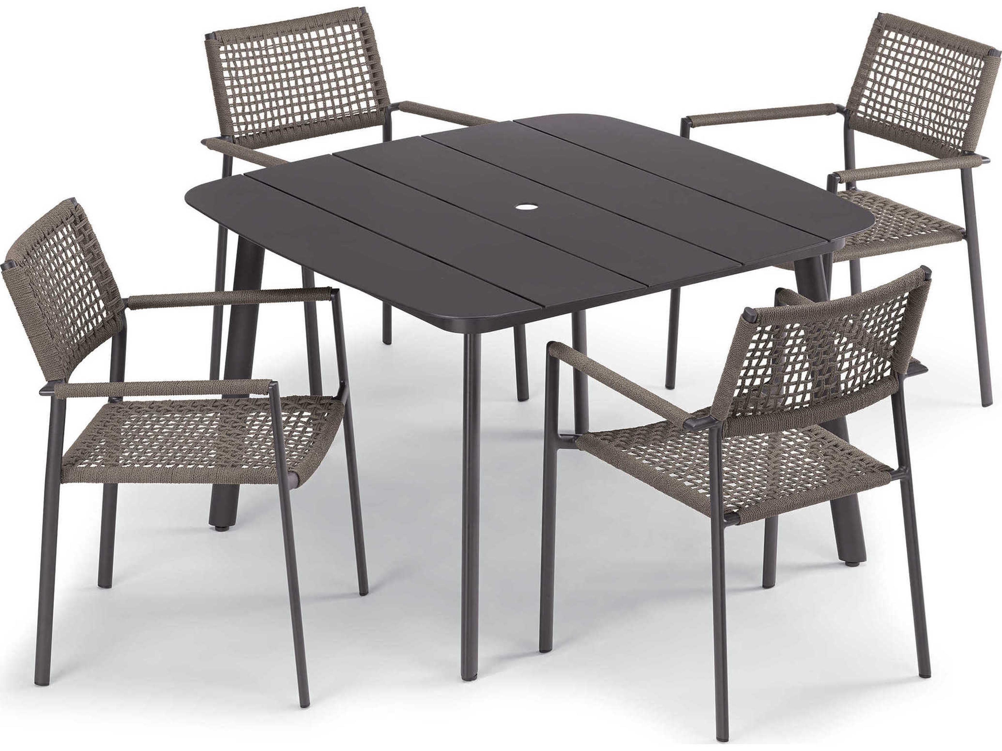 Oxford Garden Eiland Aluminum Dining Set