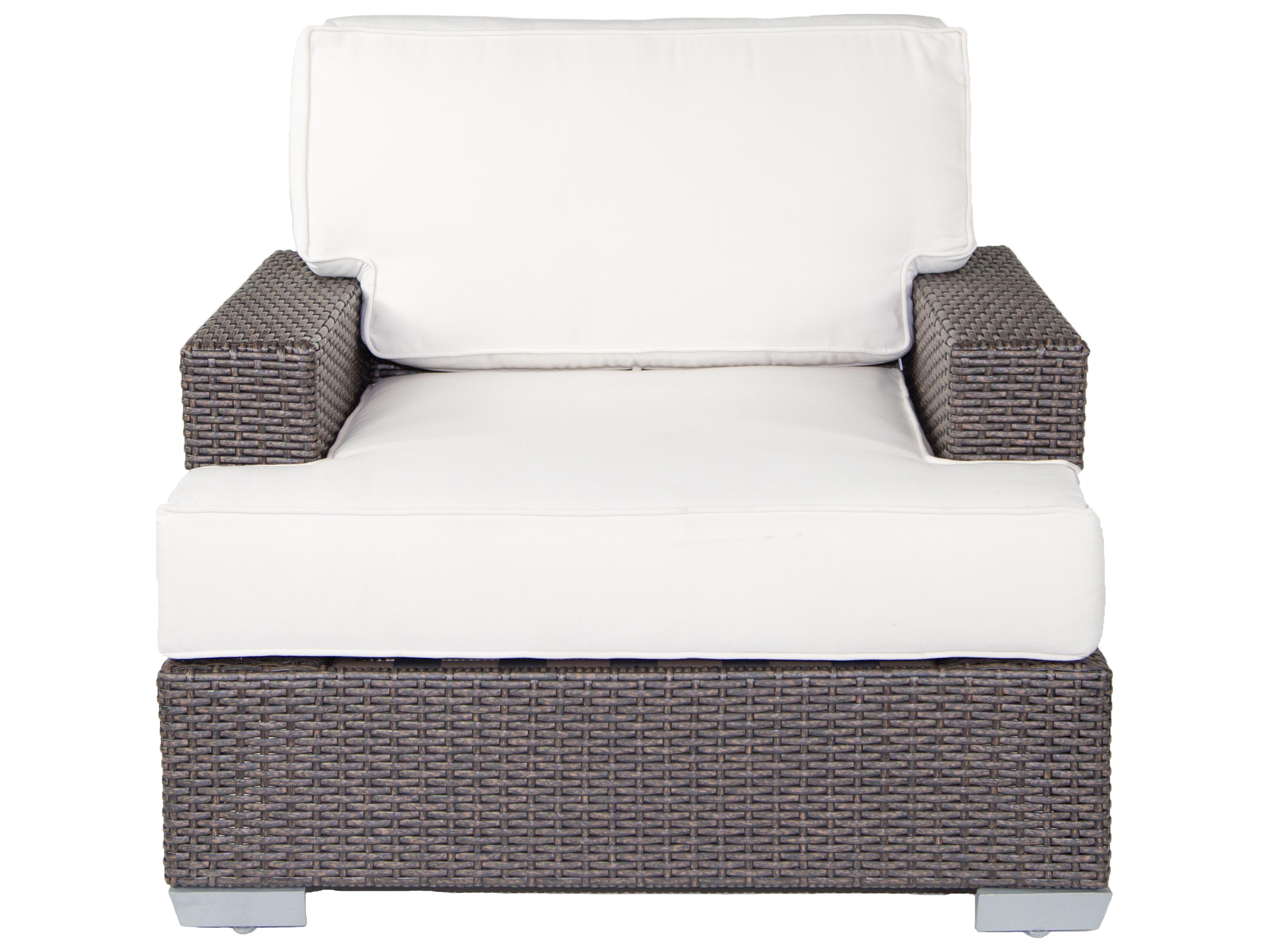 Axcess Inc. Signature Outdoor Patio Club Chair