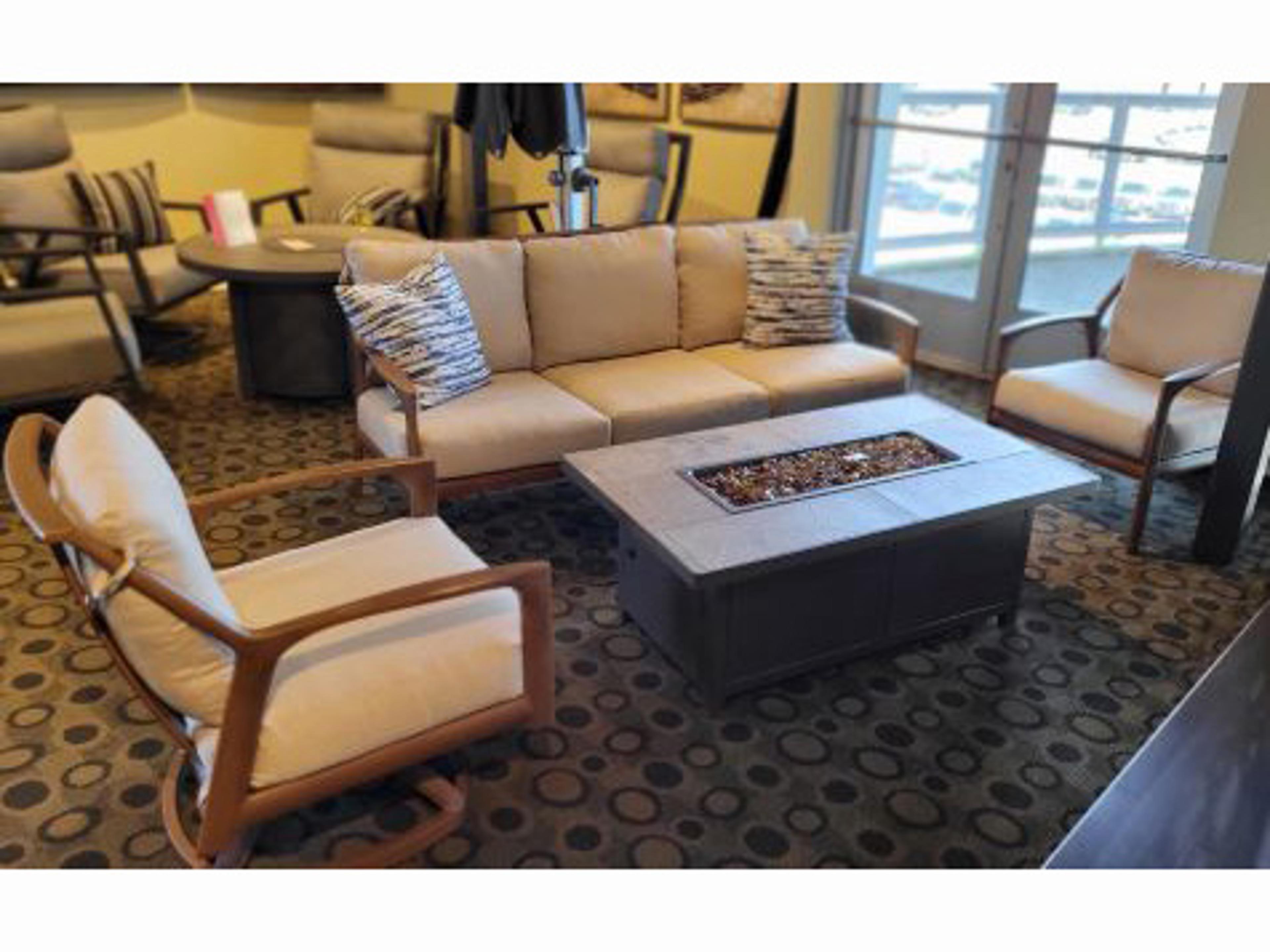 Castelle Berkeley Deep Seating Aluminum Patio Lounge Set