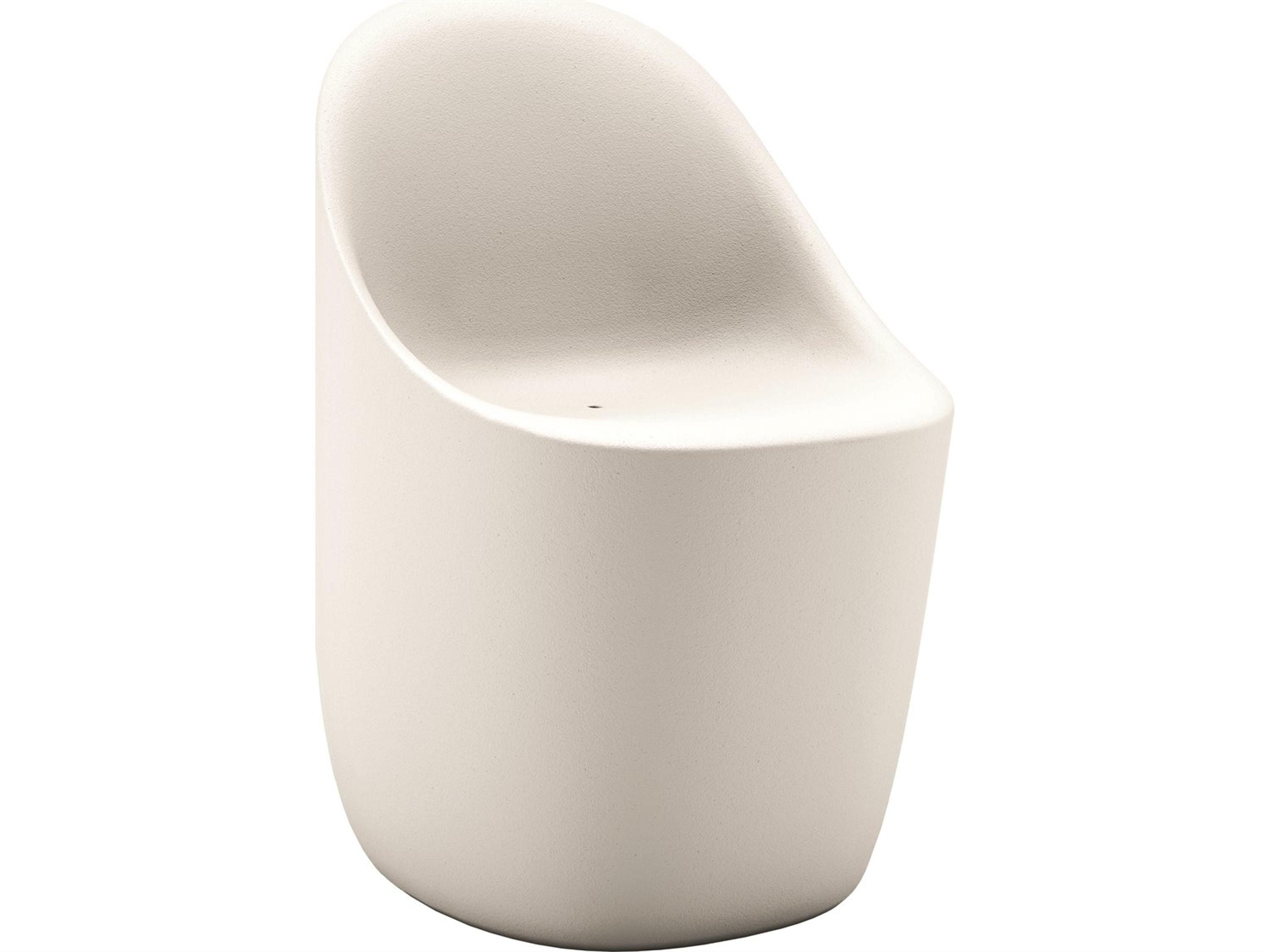 Qeeboo Outdoor Cobble White Warm Recycled Plastic Dining Chair
