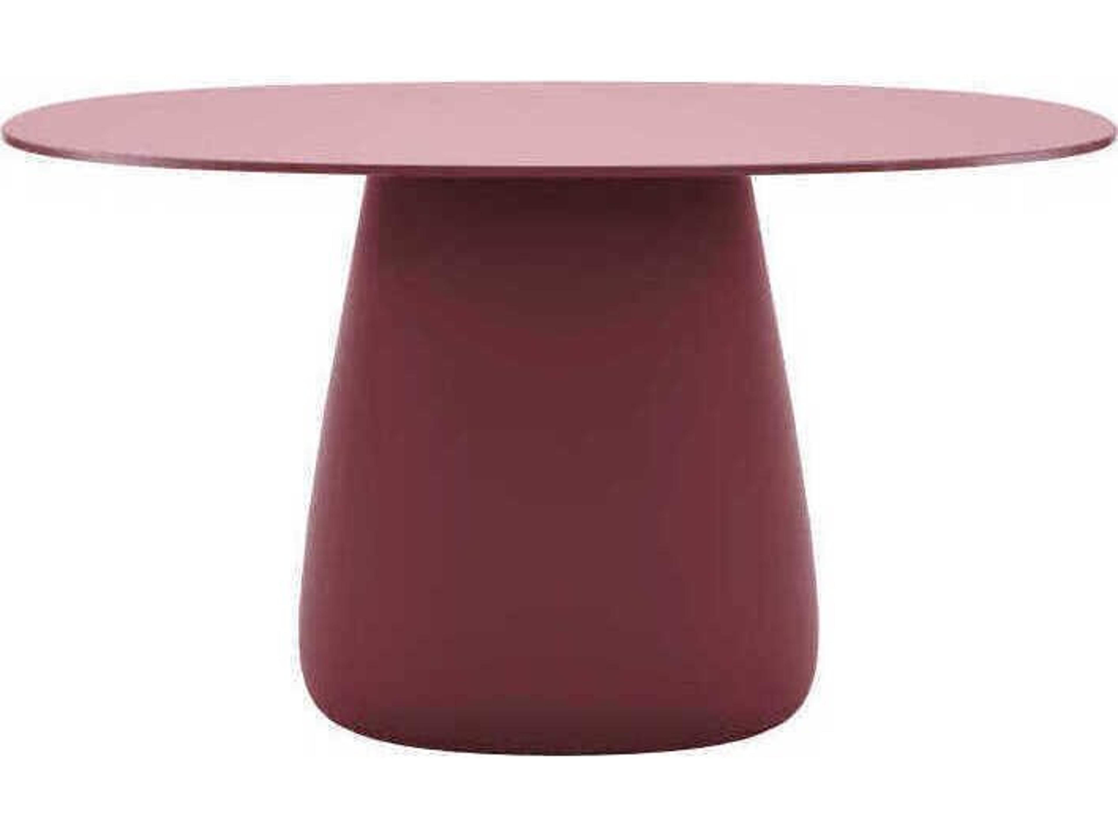 Qeeboo Outdoor Cobble Indian Red Recycled Plastic Oval Dining Table