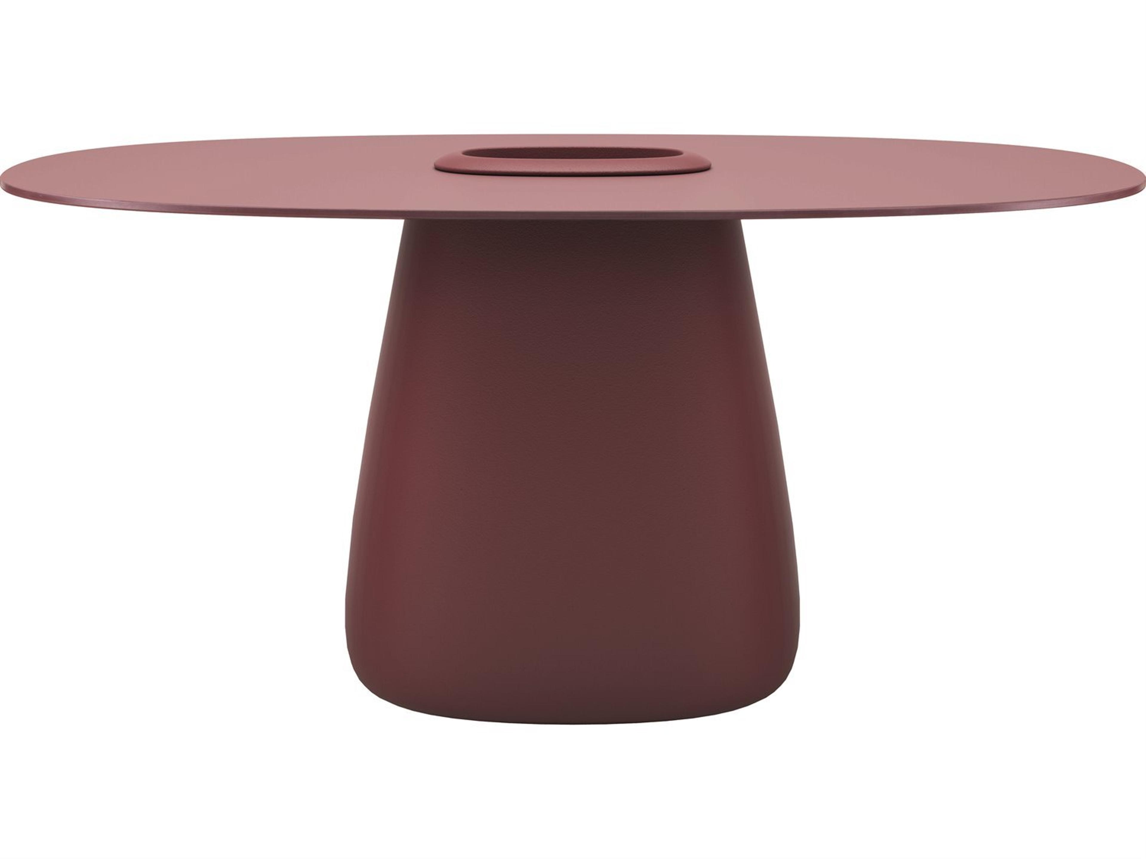 Qeeboo Outdoor Cobble Indian Red Recycled Plastic Oval Dining Table