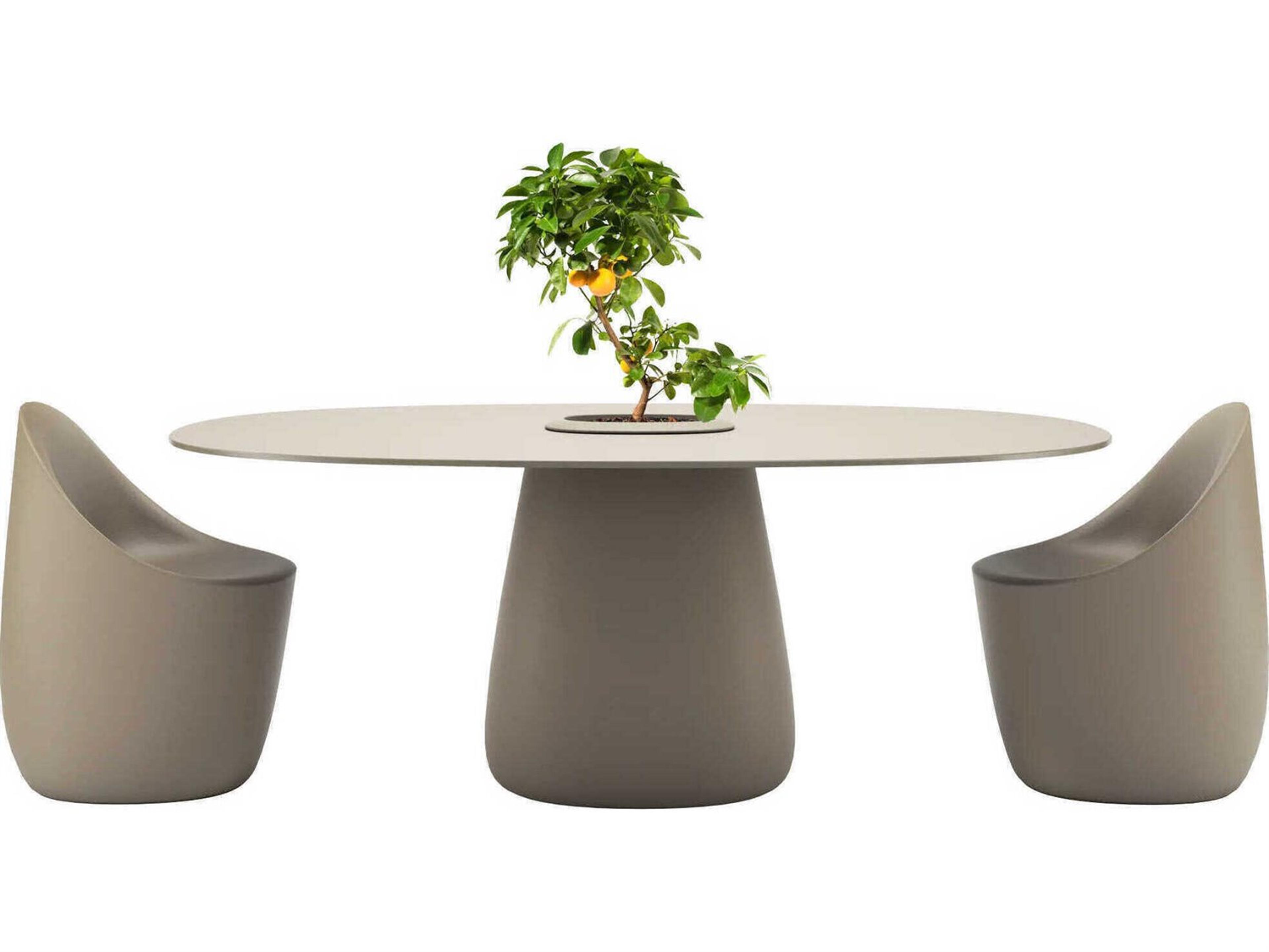 Qeeboo Outdoor Cobble Ottawa Recycled Plastic Dining Set