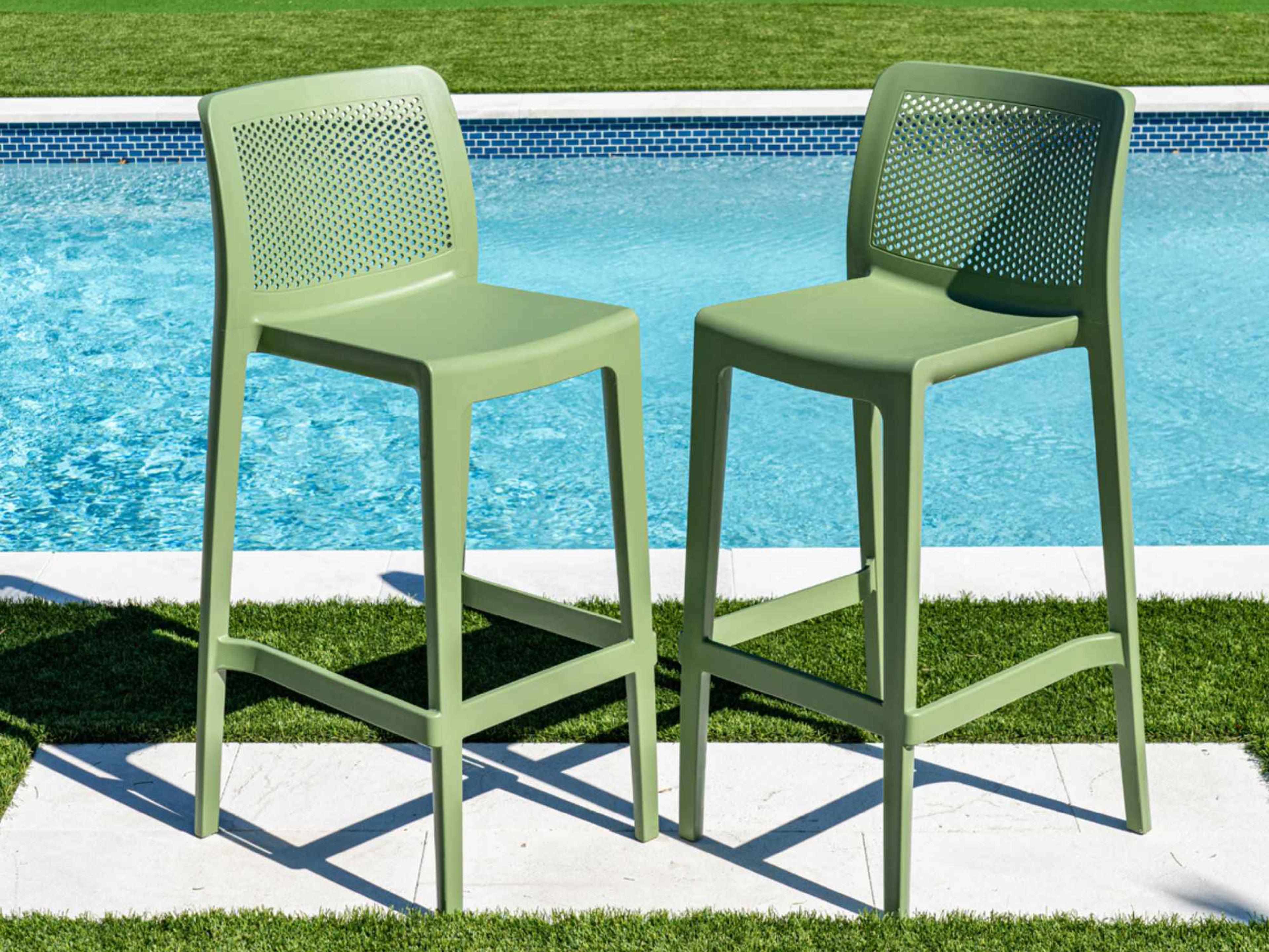 Rainbow Outdoor Lisa Green Polypropylene Bar Stool