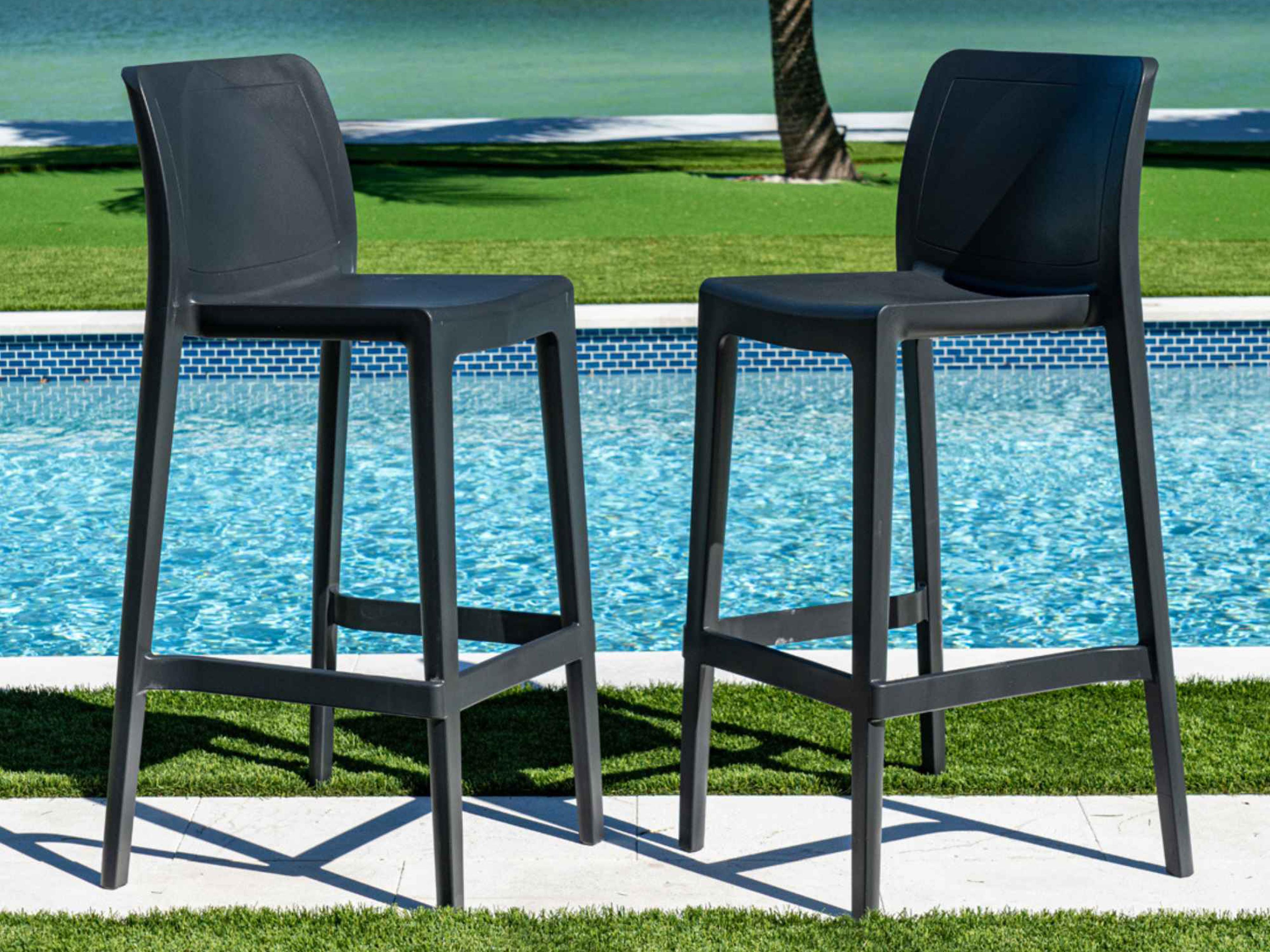 Rainbow Outdoor Luna Anthracite Polypropylene Bar Stool