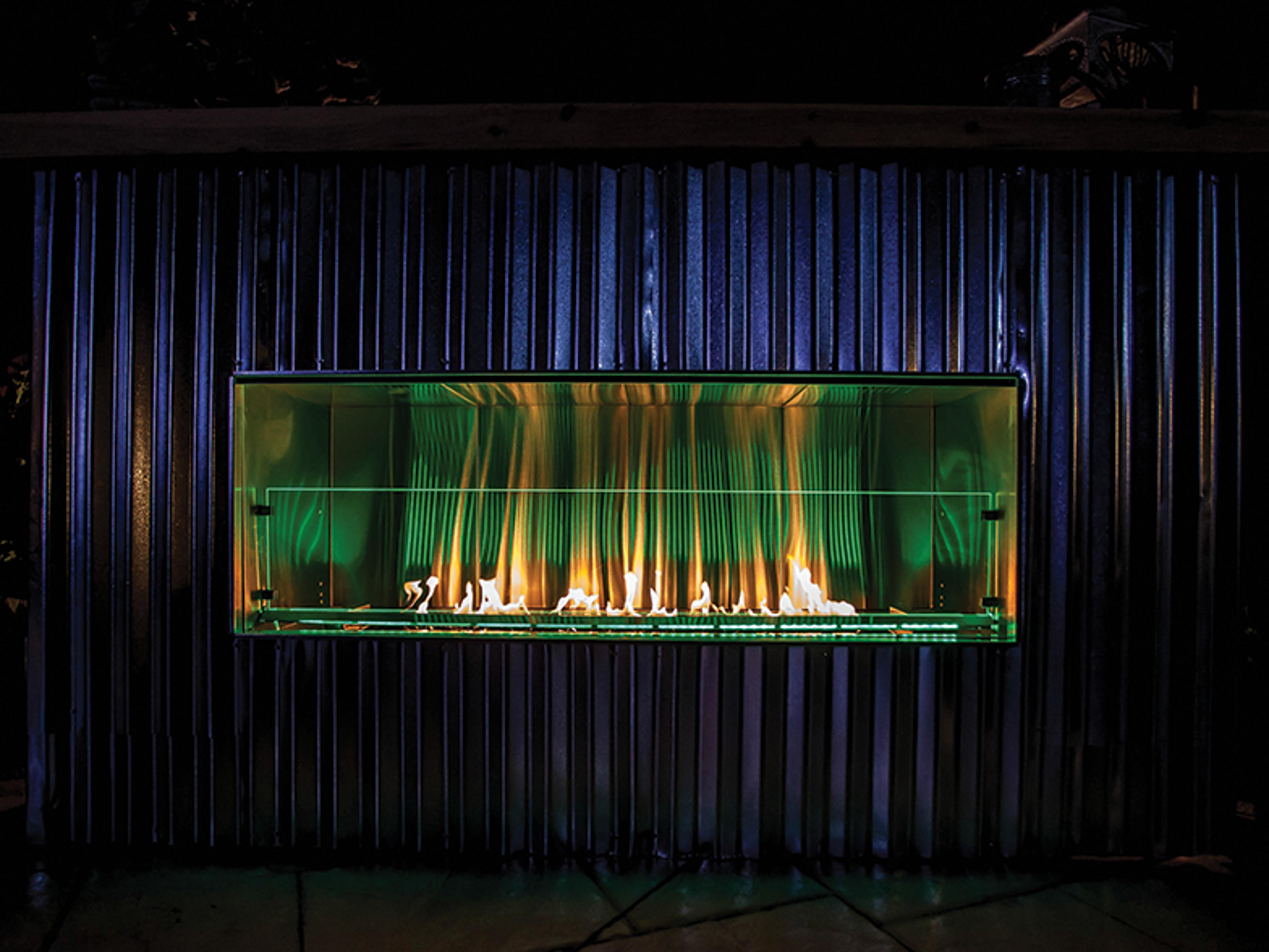 RCS 60 Cedar Creek Outdoor Gas Fireplace