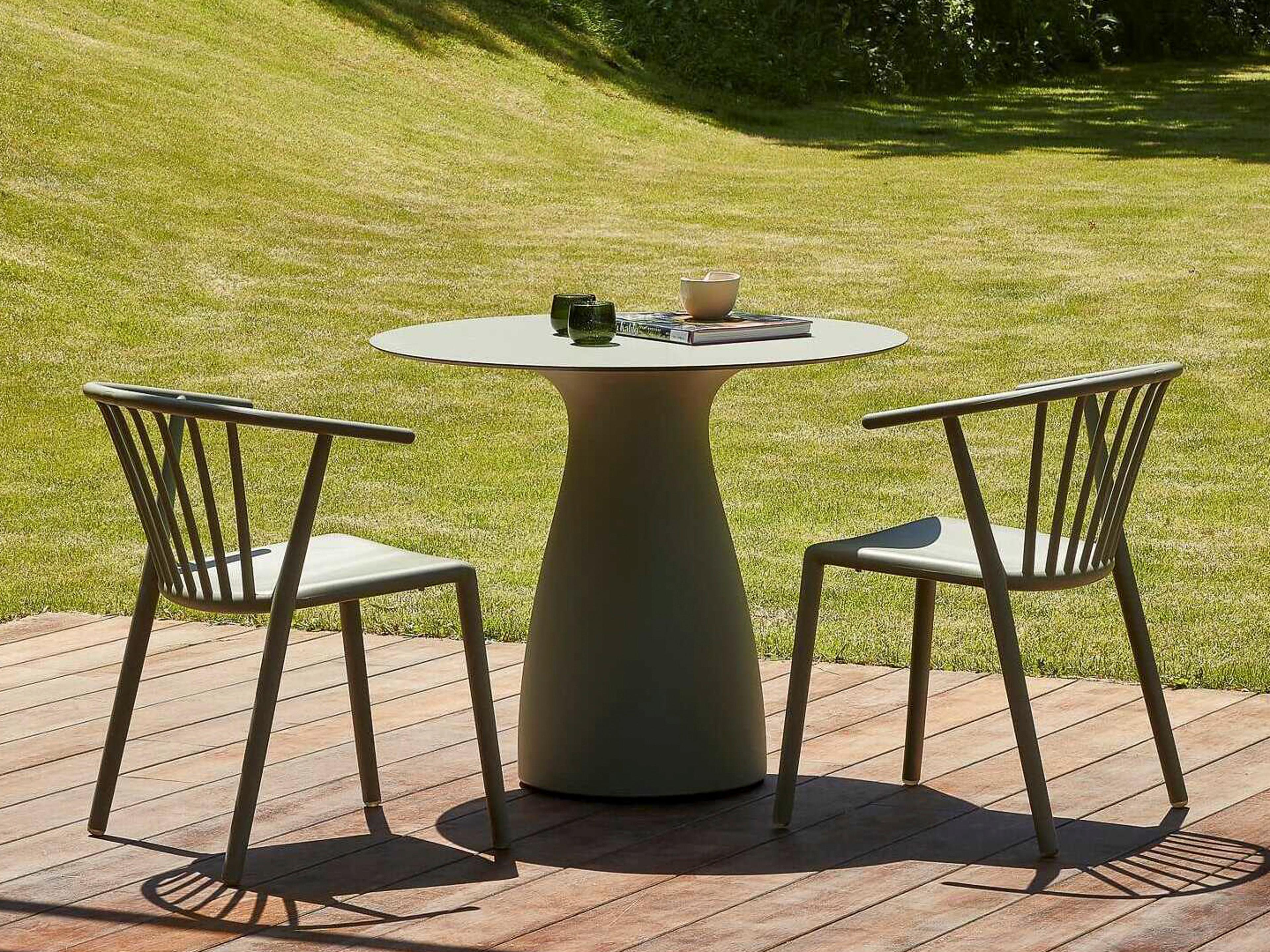 Baobab Resin Dining Set