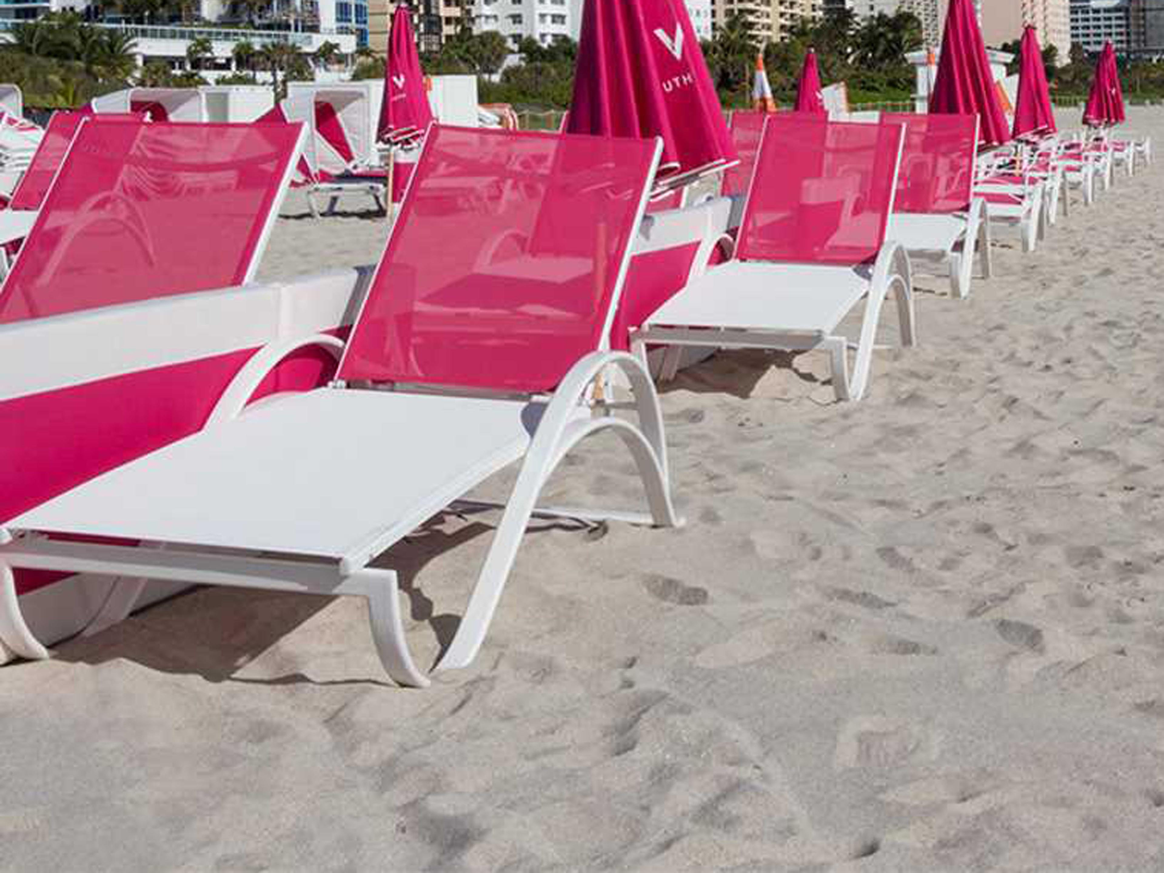 Decoscape Atlantic Aluminum Sling Lounge Set