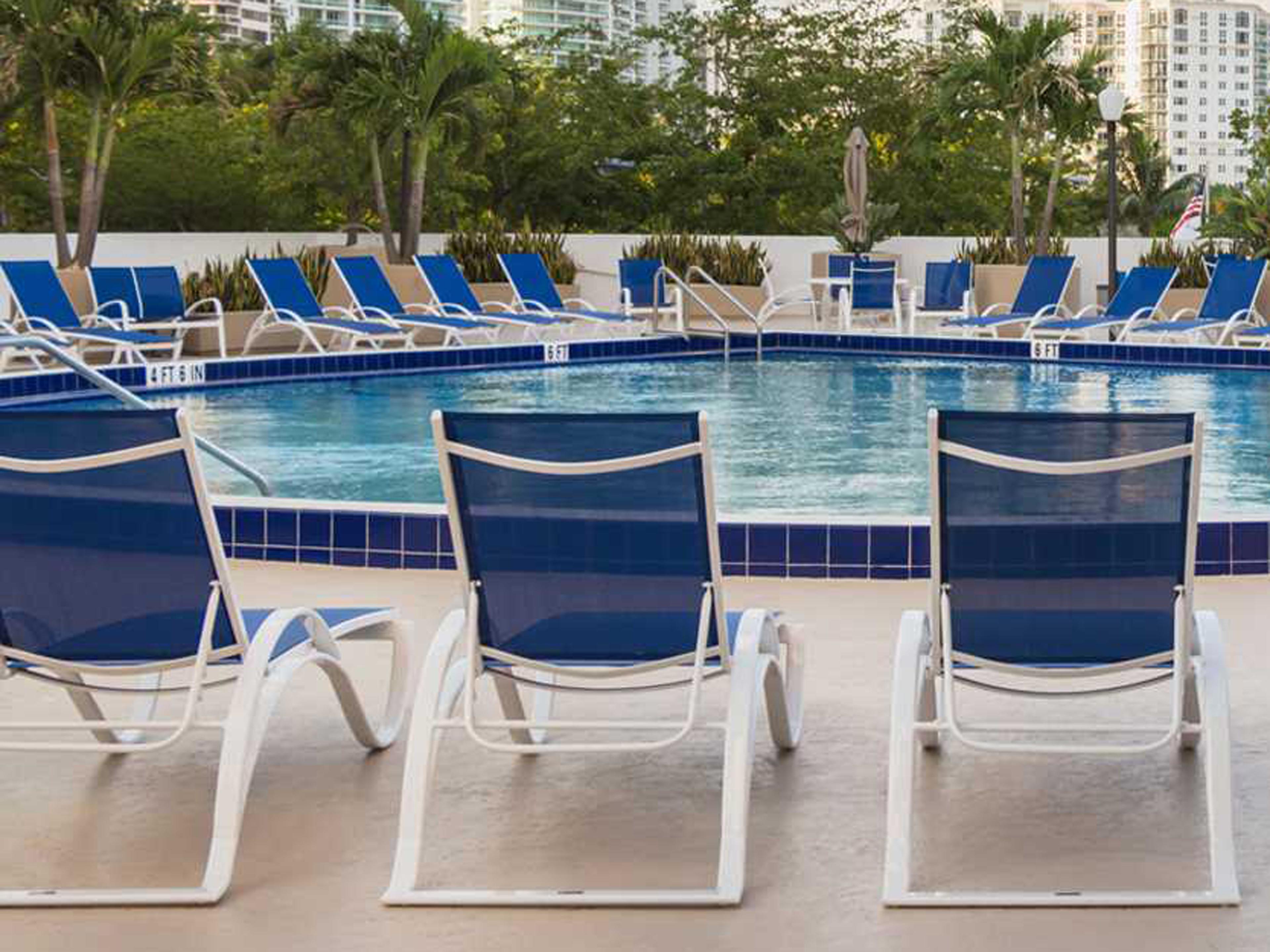 Decoscape Atlantic Aluminum Sling Lounge Set