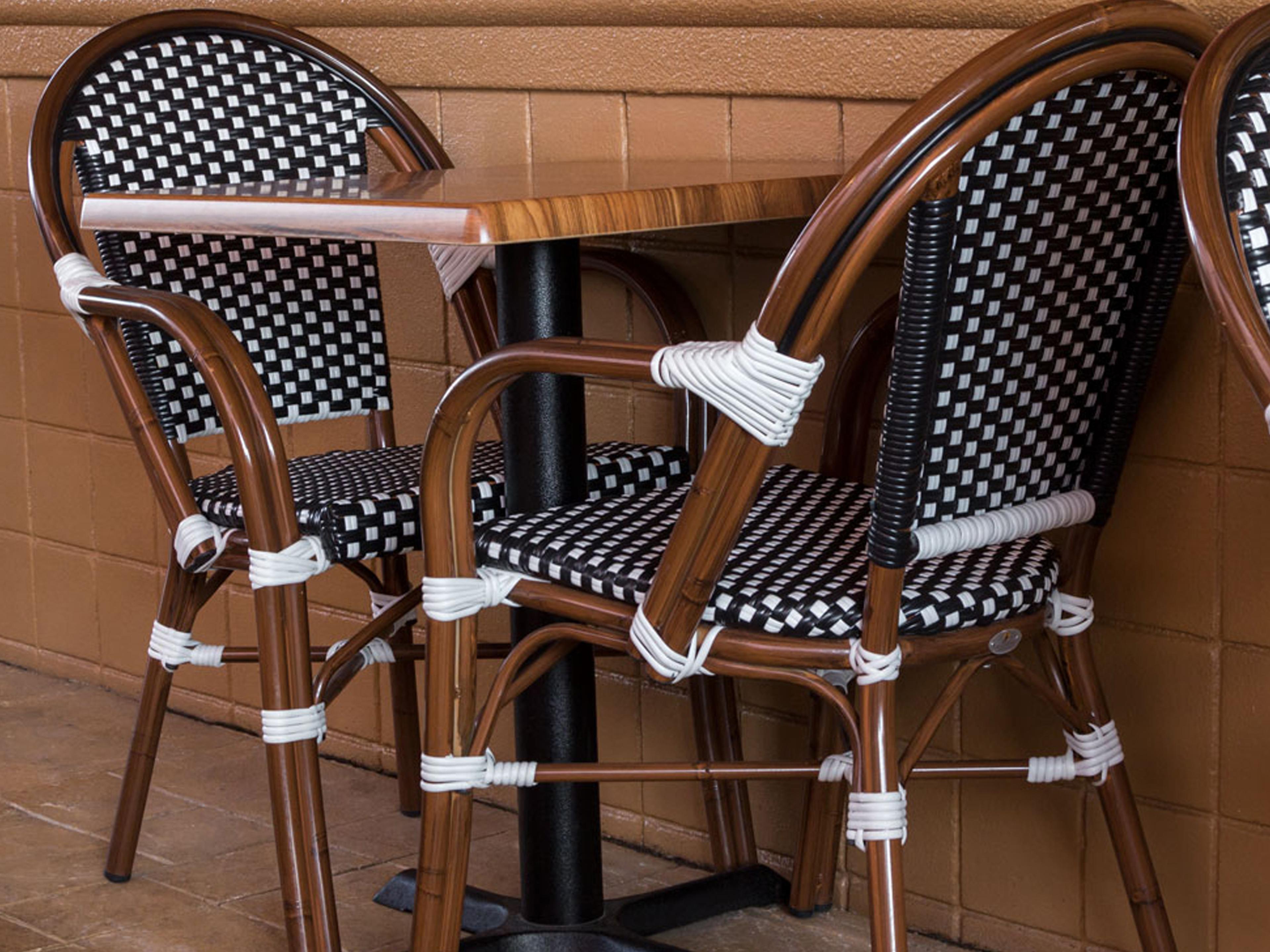 Decoscape Paris Dining Set