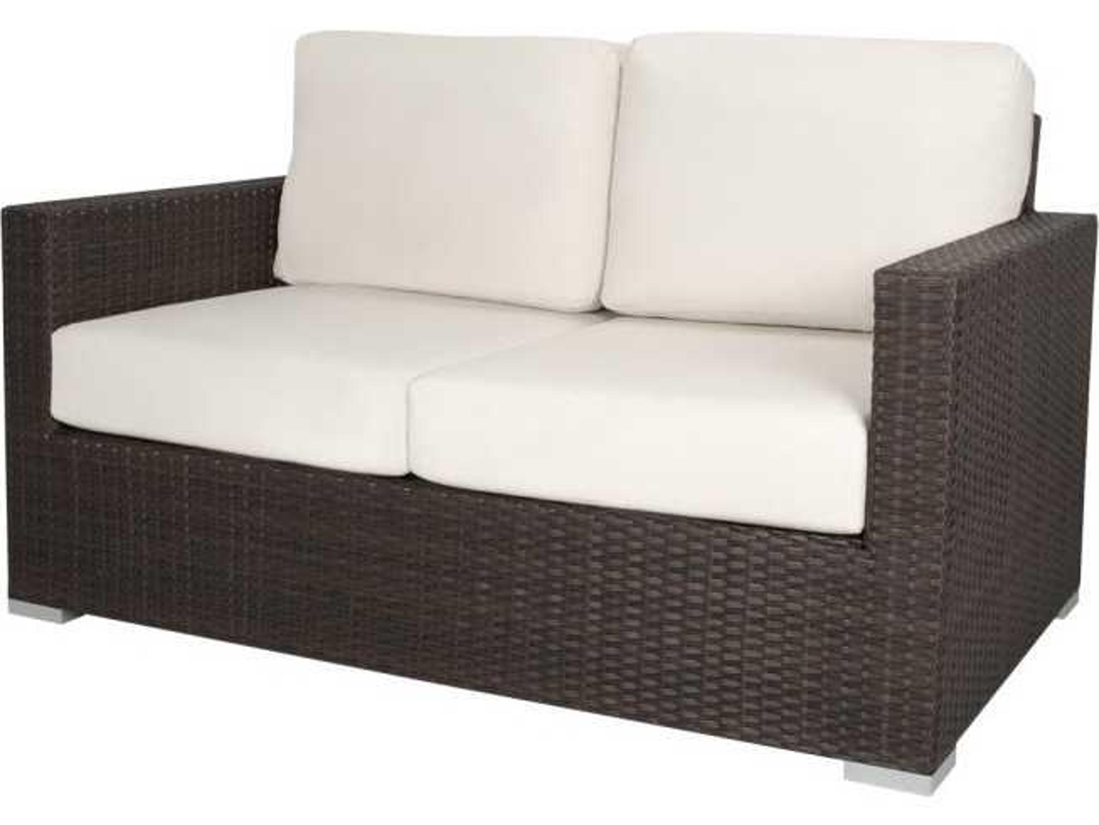 Decoscape Lucaya Quick Ship Wicker Loveseat
