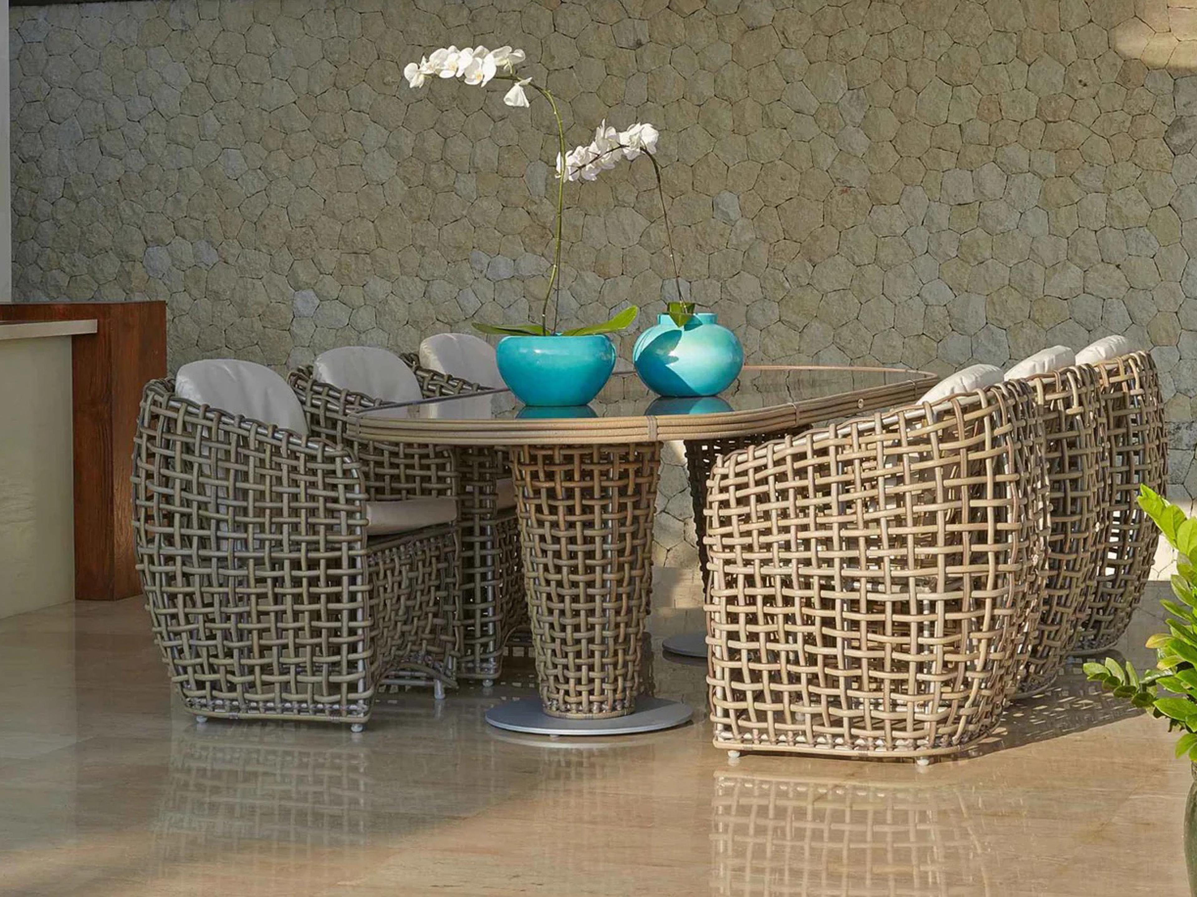 Skyline Design Dynasty Kubu Mushroom Aluminum Dining Set