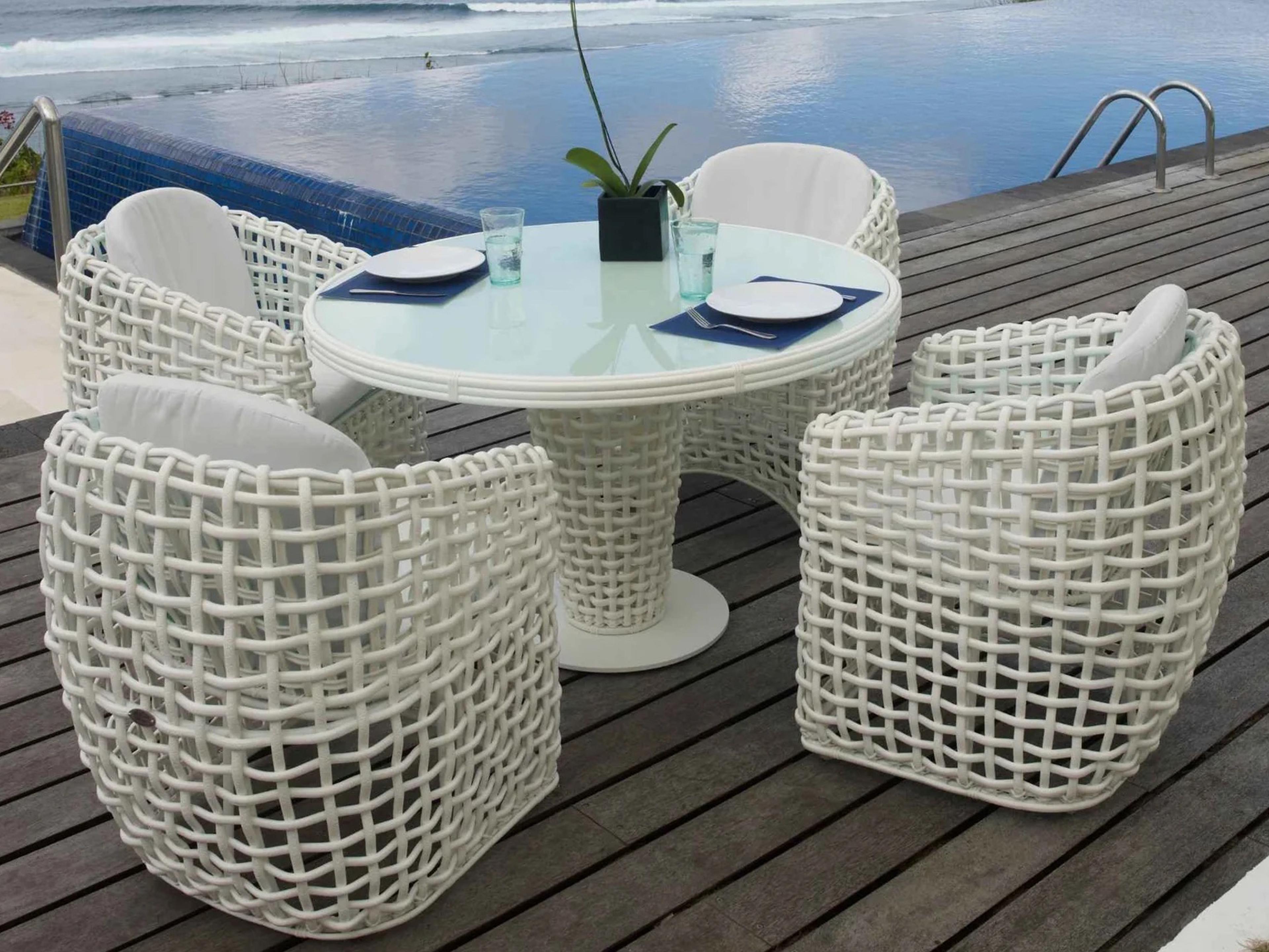 Skyline Design Dynasty White Mushroom Aluminum Dining Set