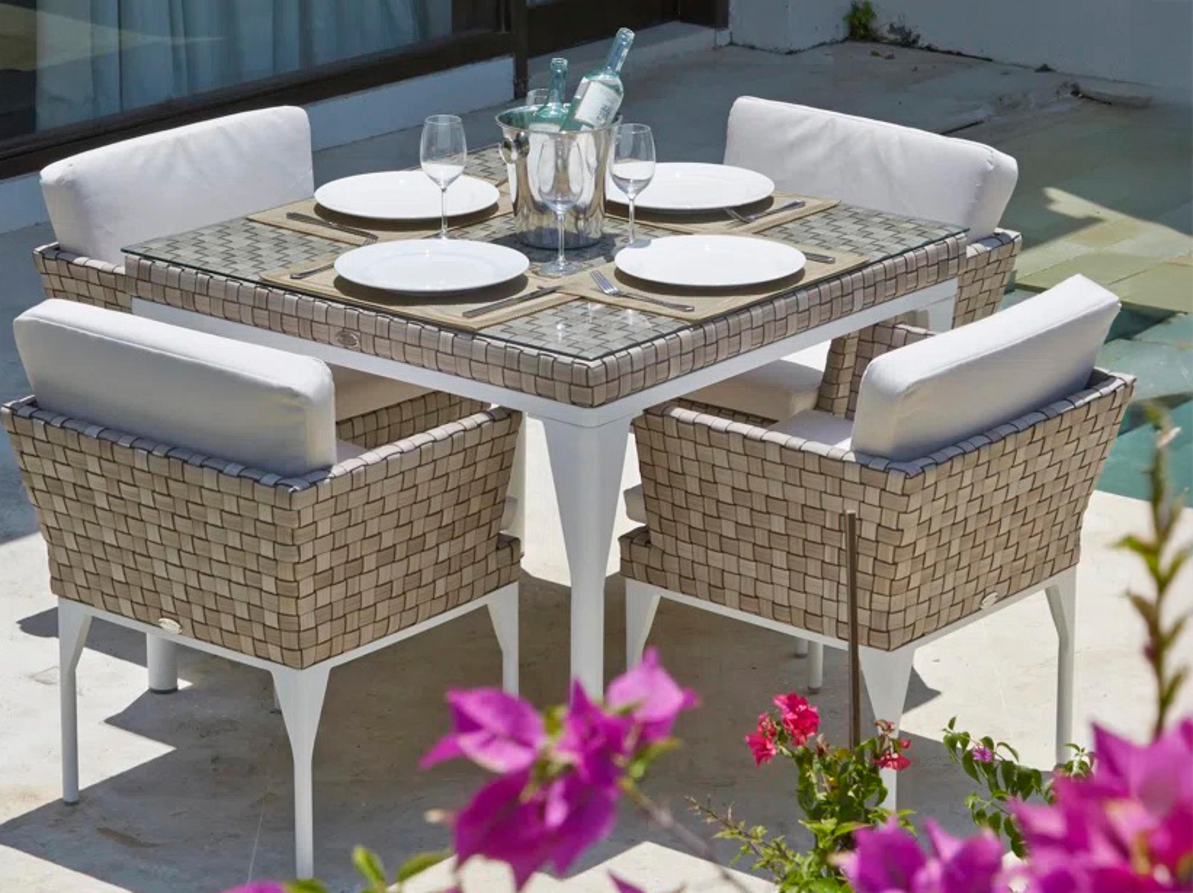 Skyline Design Brafta Seashell Aluminum Dining Set