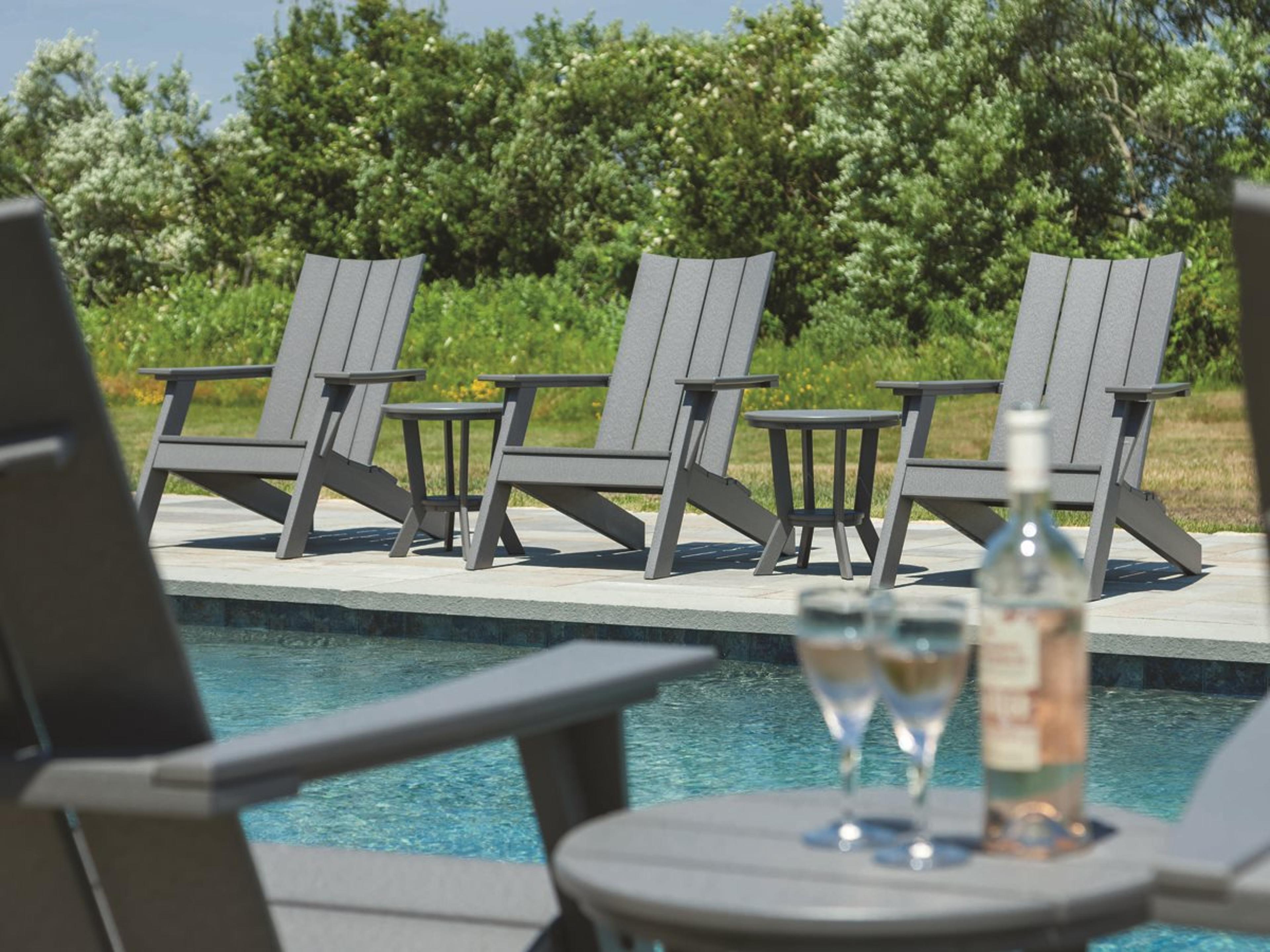 Seaside Casual Mad Recycled Plastic Outdoor Patio Lounge Set