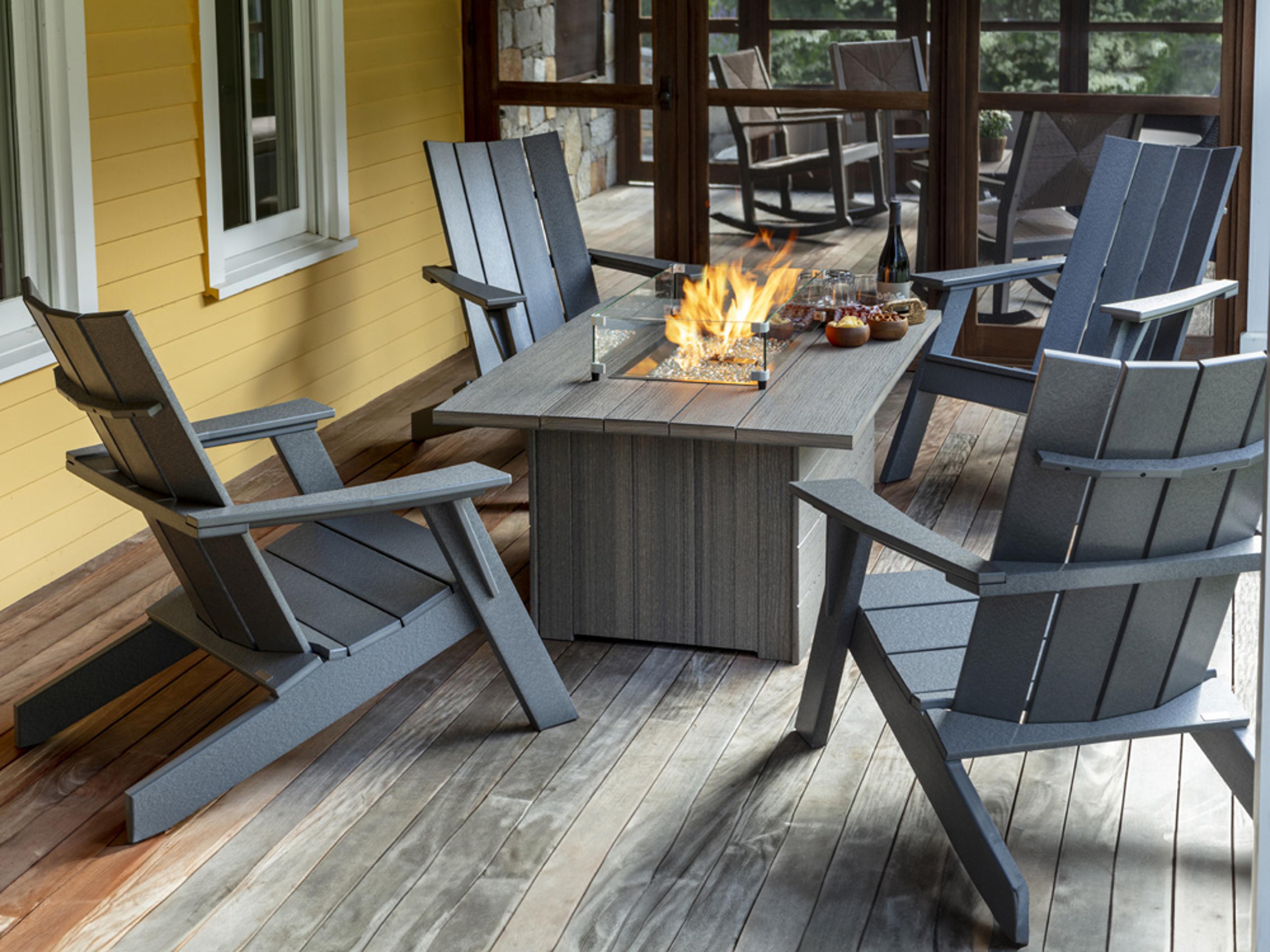 Seaside Casual Coastline Recycled Plastic Patio Lounge Set