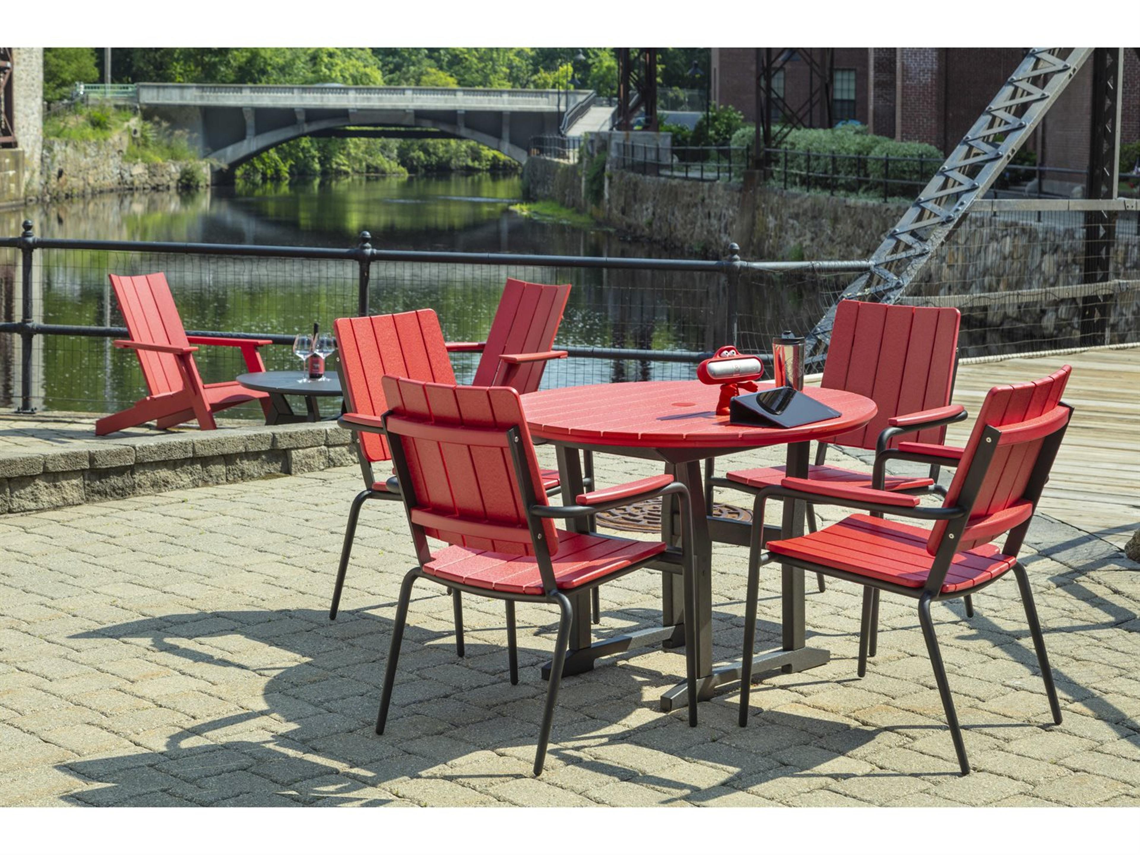 Seaside Casual Hip Aluminum Patio Dining Set