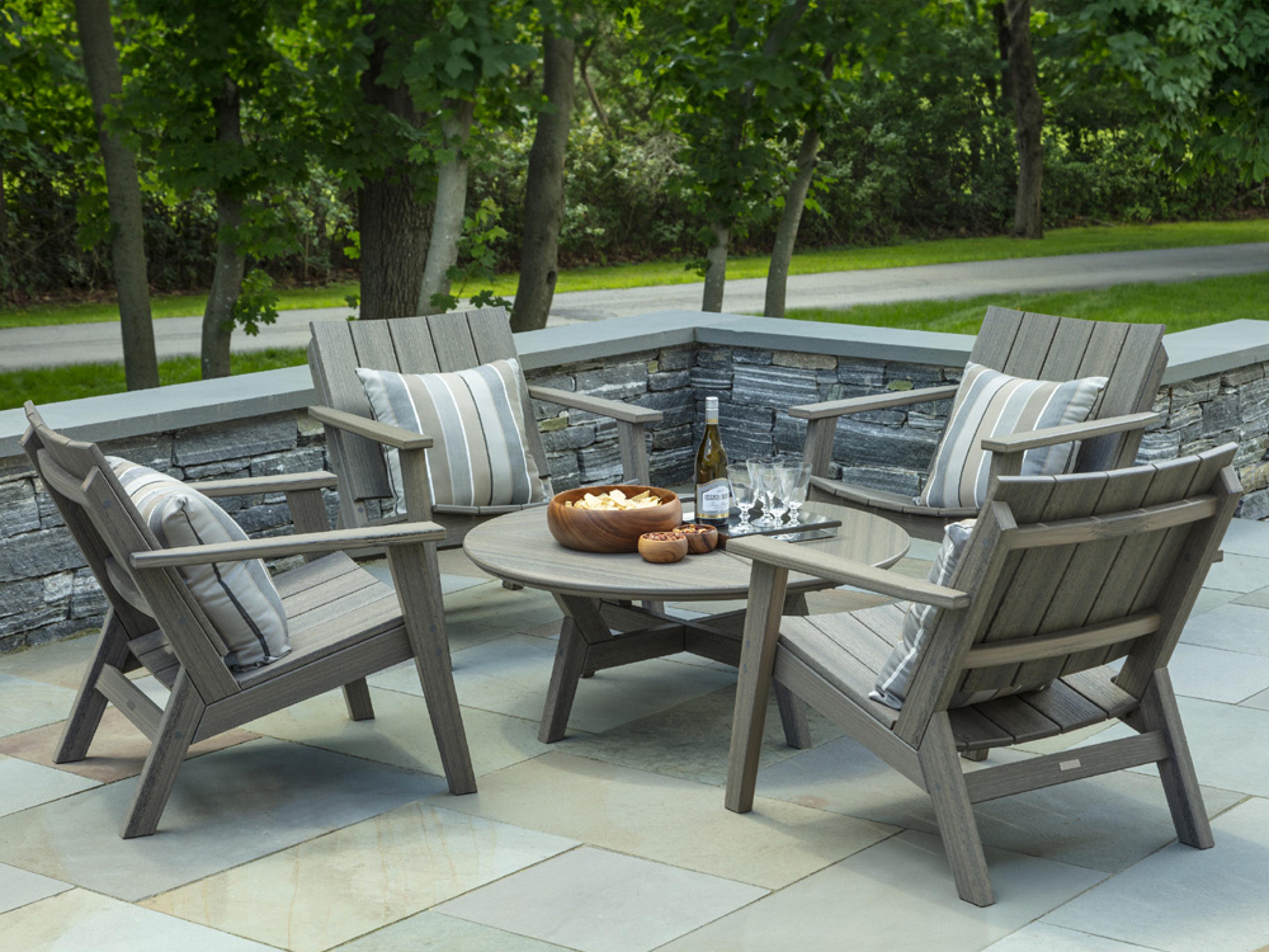 Seaside Casual Mad Recycled Plastic Patio Lounge Set