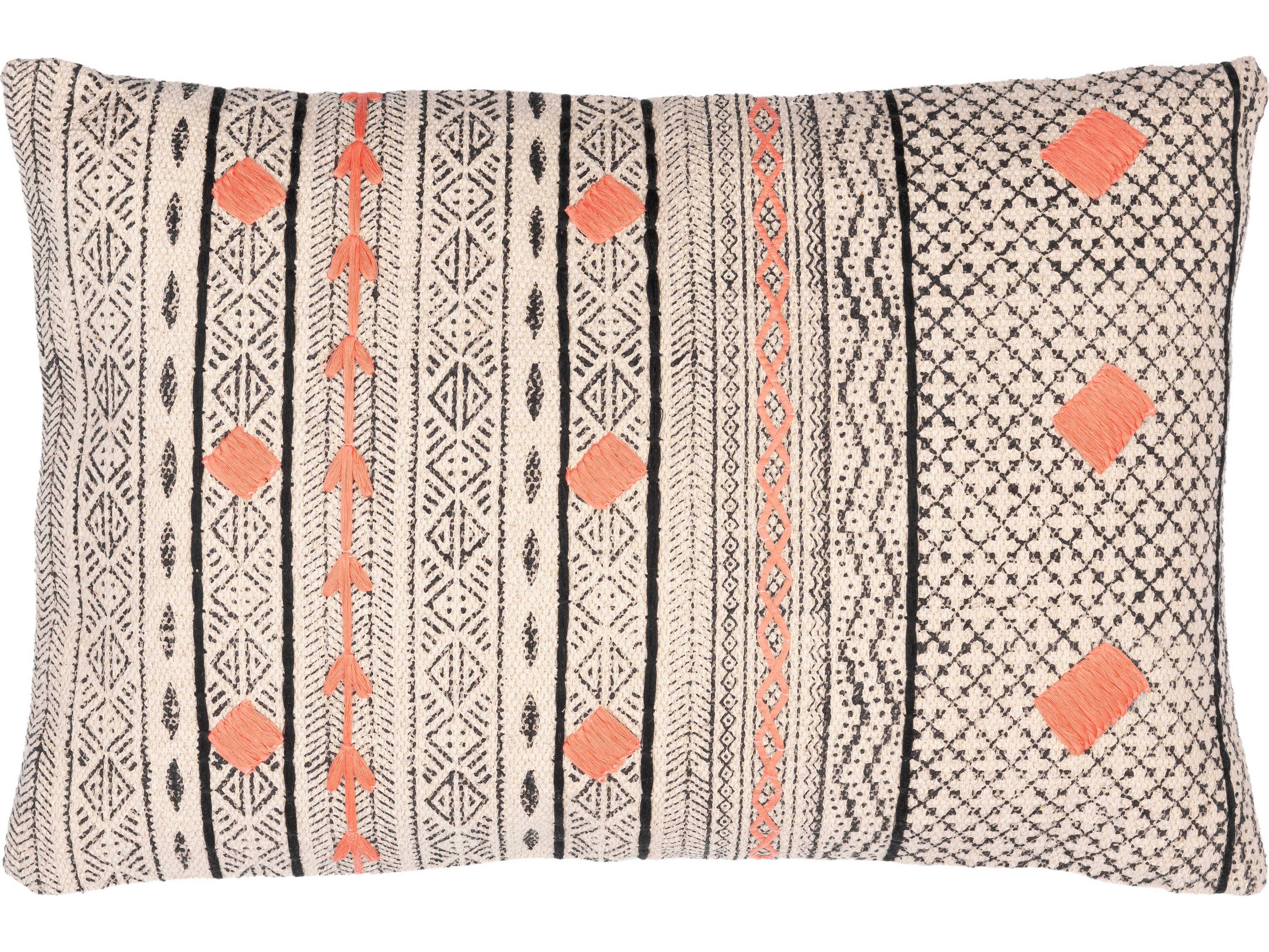 Surya Zoya Ivory / Light Beige / Black Pillow