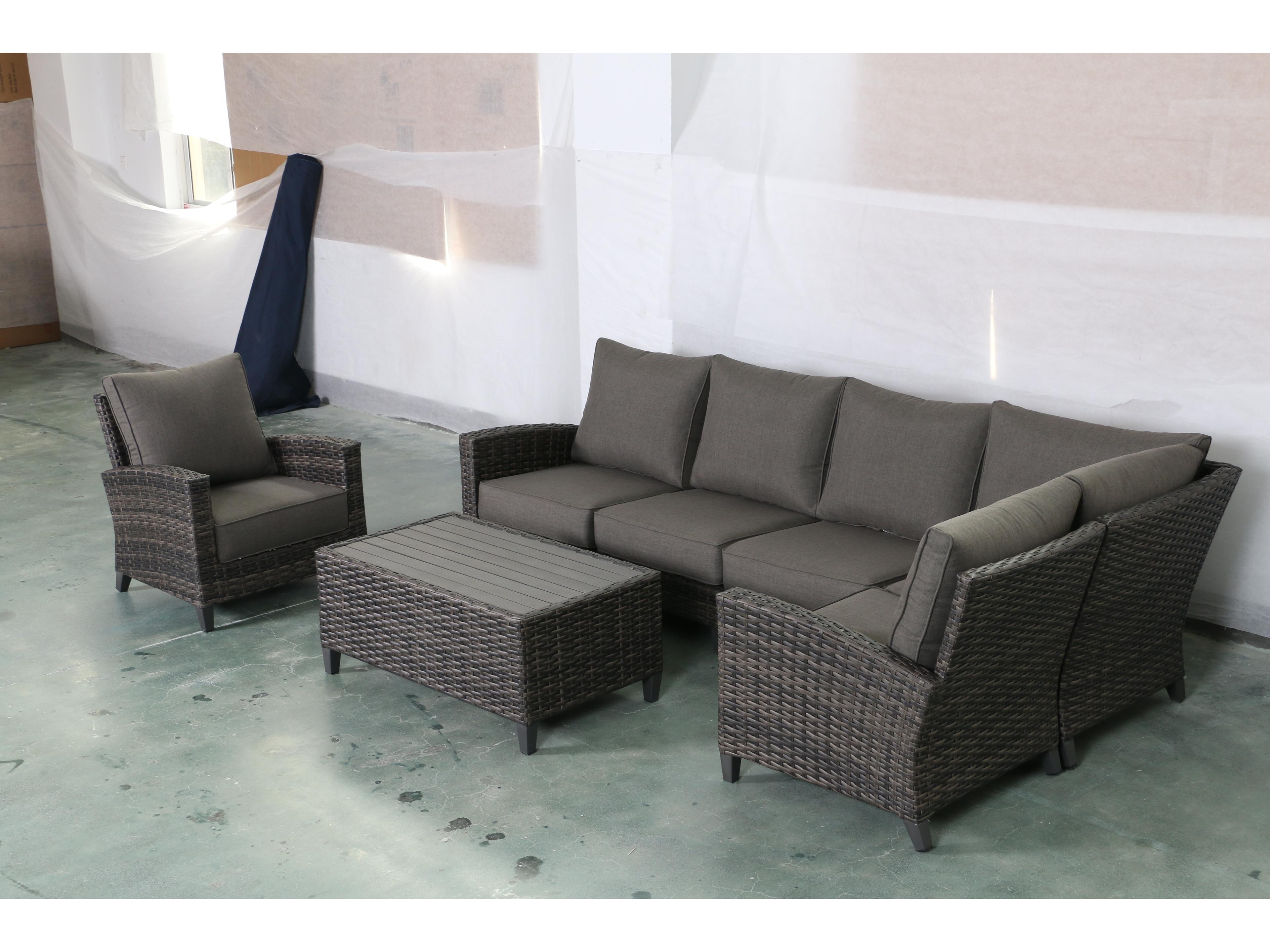 Teva Barbados 5 Piece Sectional Set with Club Chair