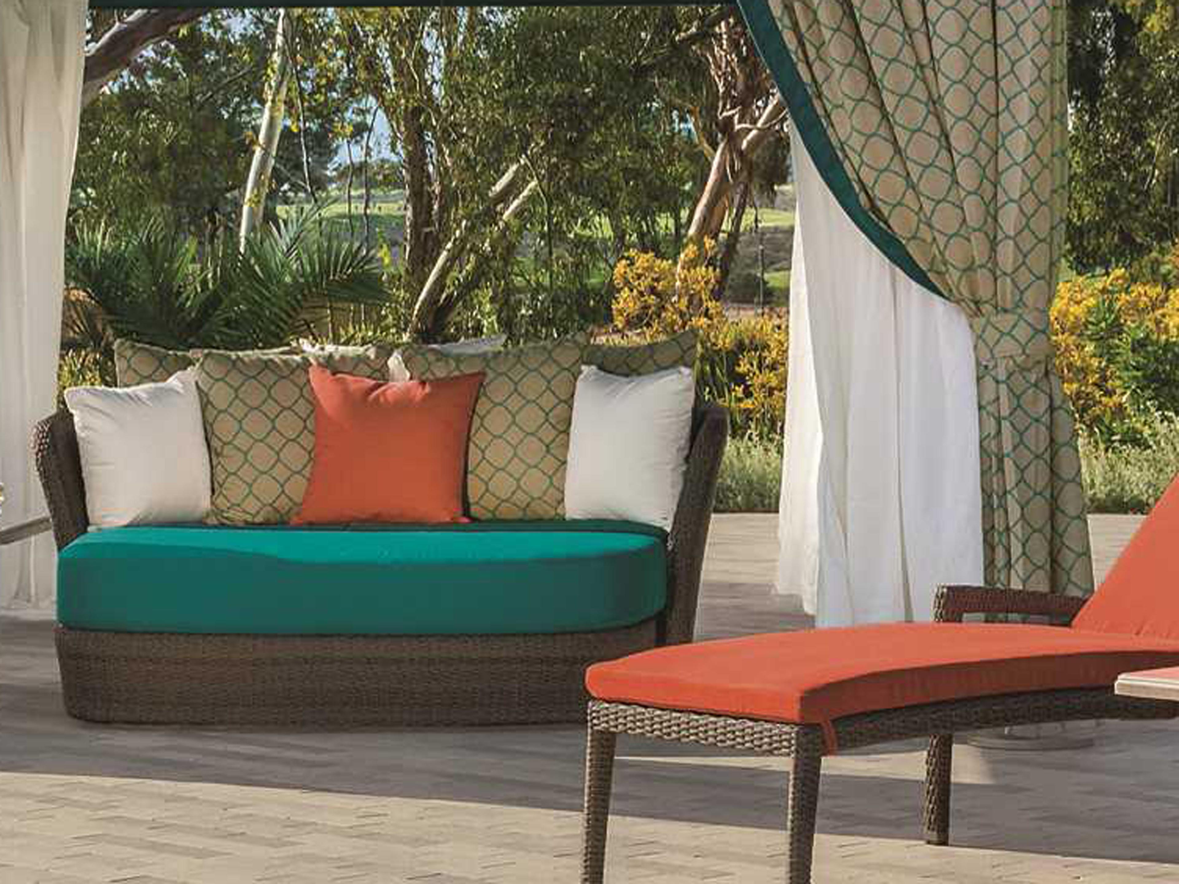 Tropitone Evo Woven Wicker Outdoor Lounge Set