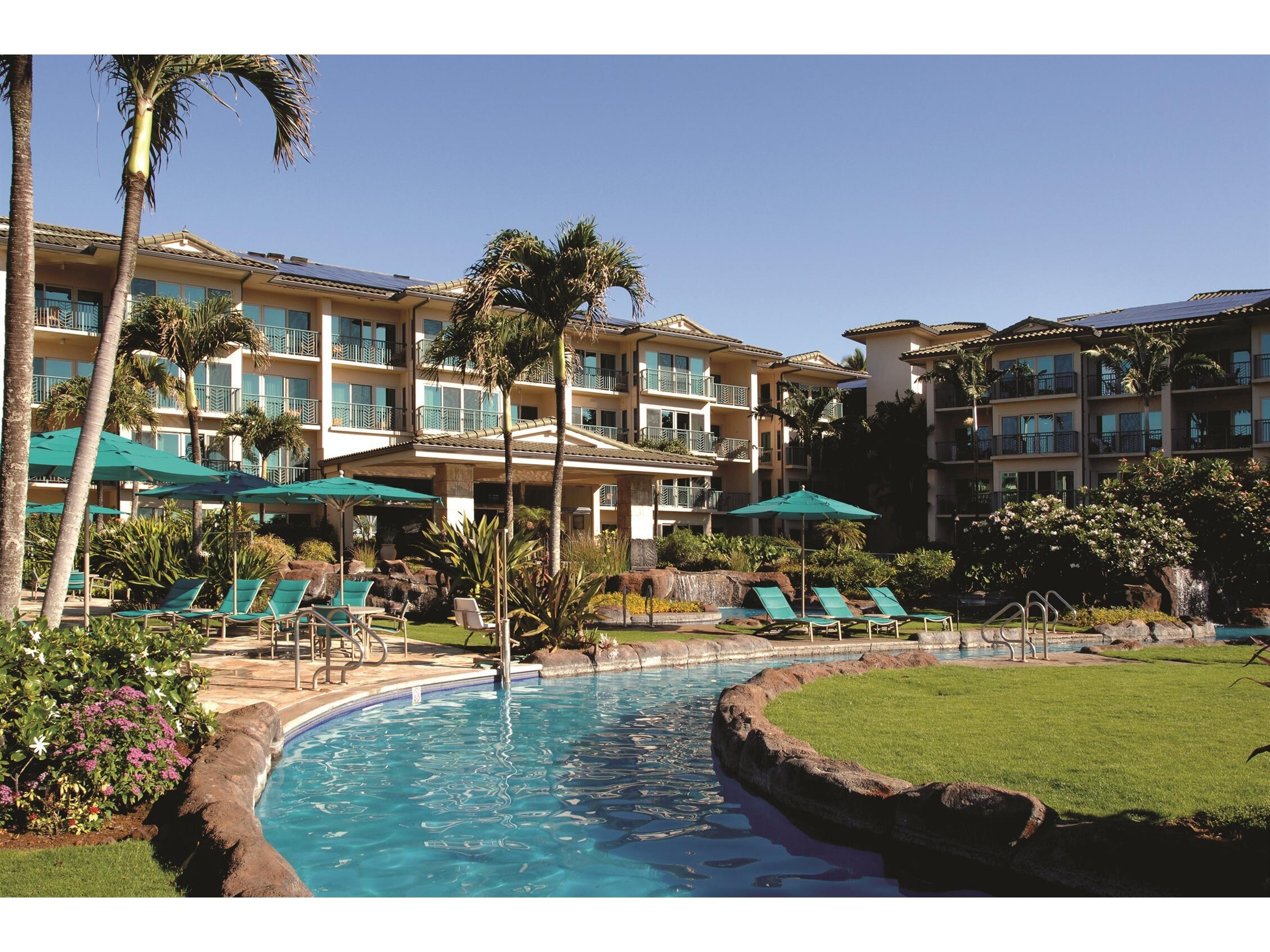 Tropitone South Beach Padded Sling Aluminum Lounge Set