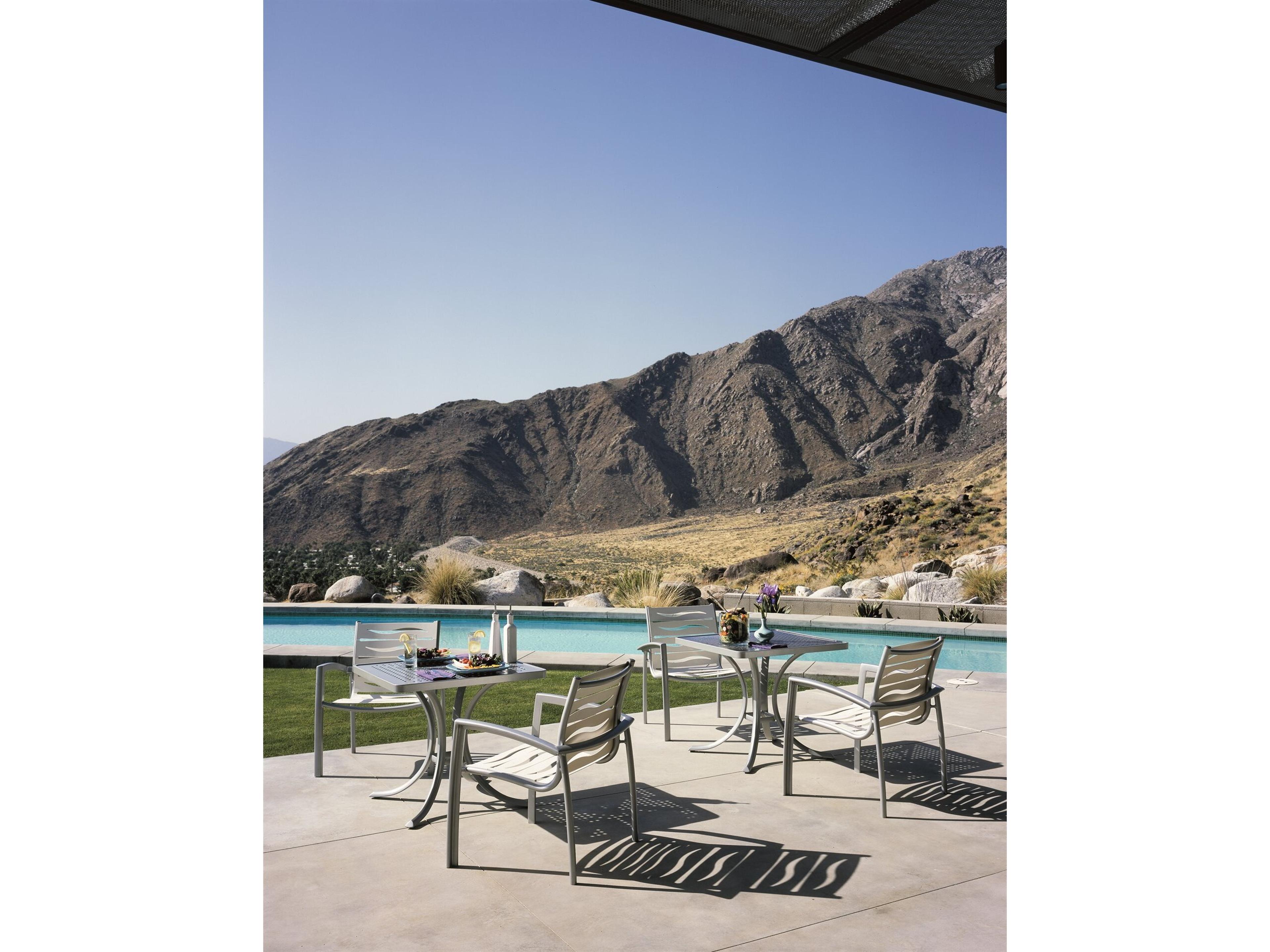 Tropitone South Beach Wave Aluminum Dining Set