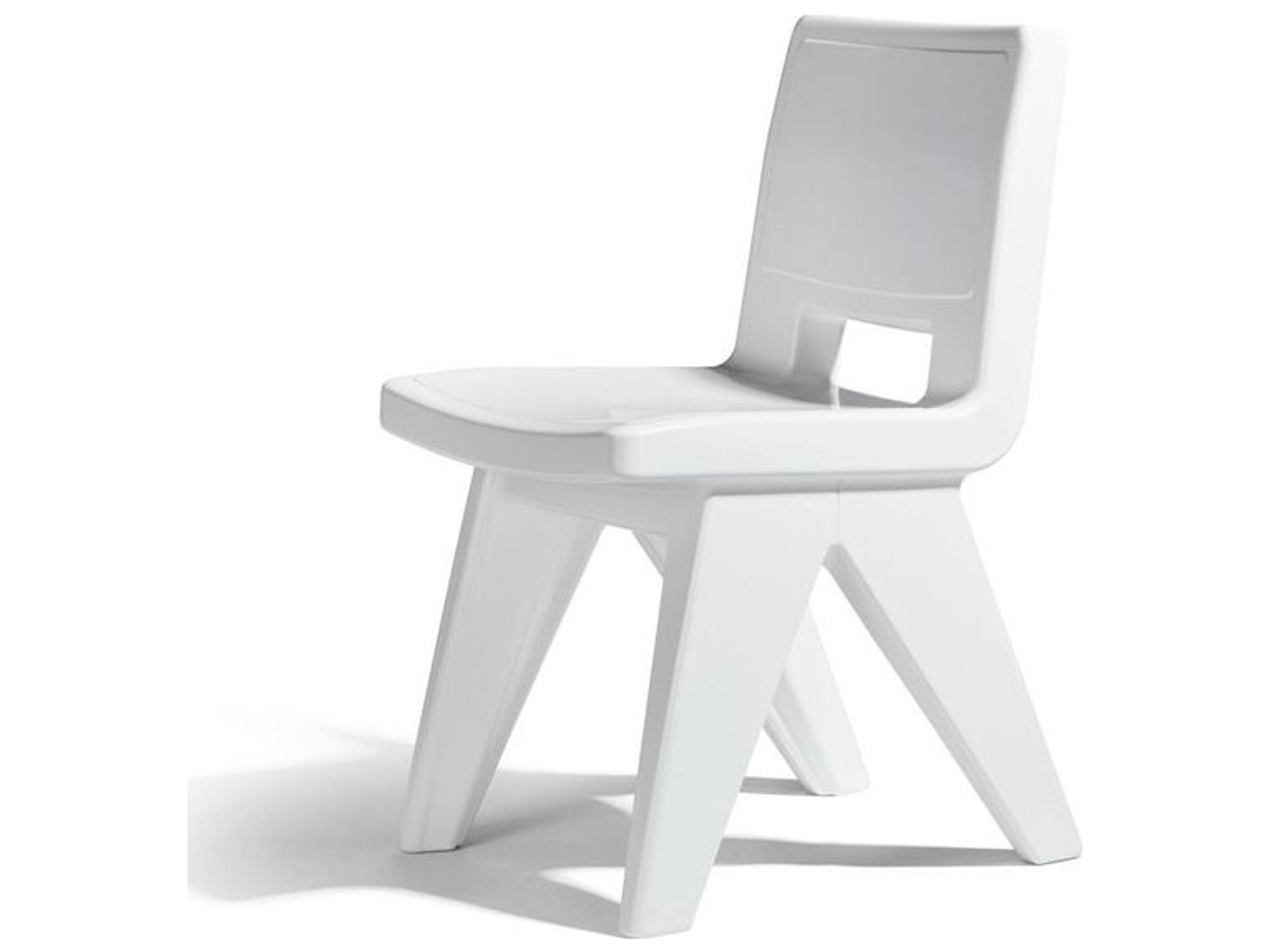 Fresco Marine Grade Polyethylene Lounge Chair in Highcloud White
