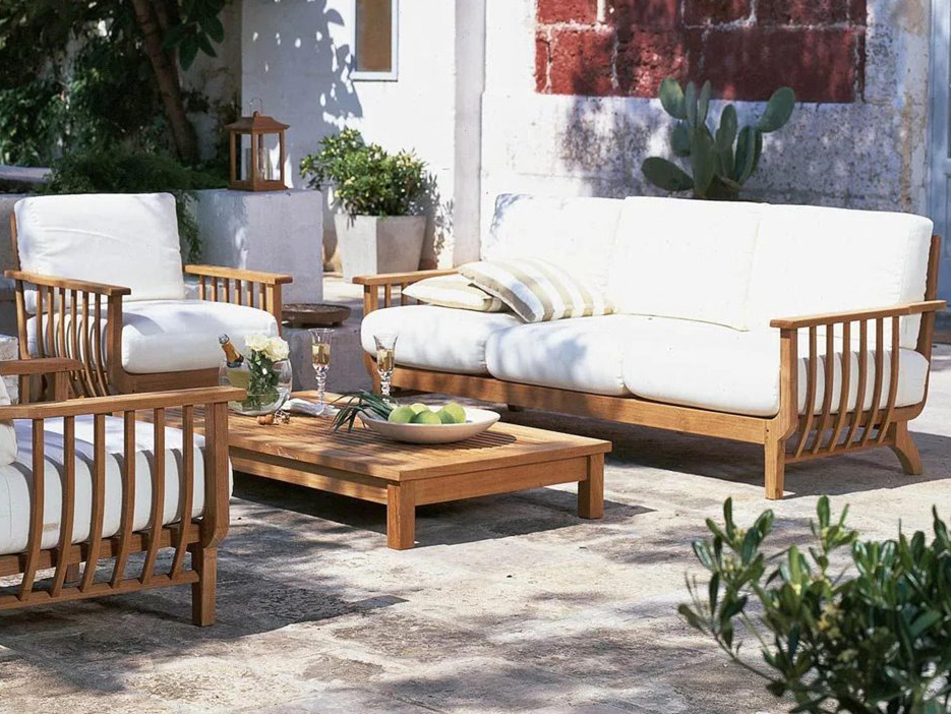 UnoPiu Chelsea Patio Lounge Set