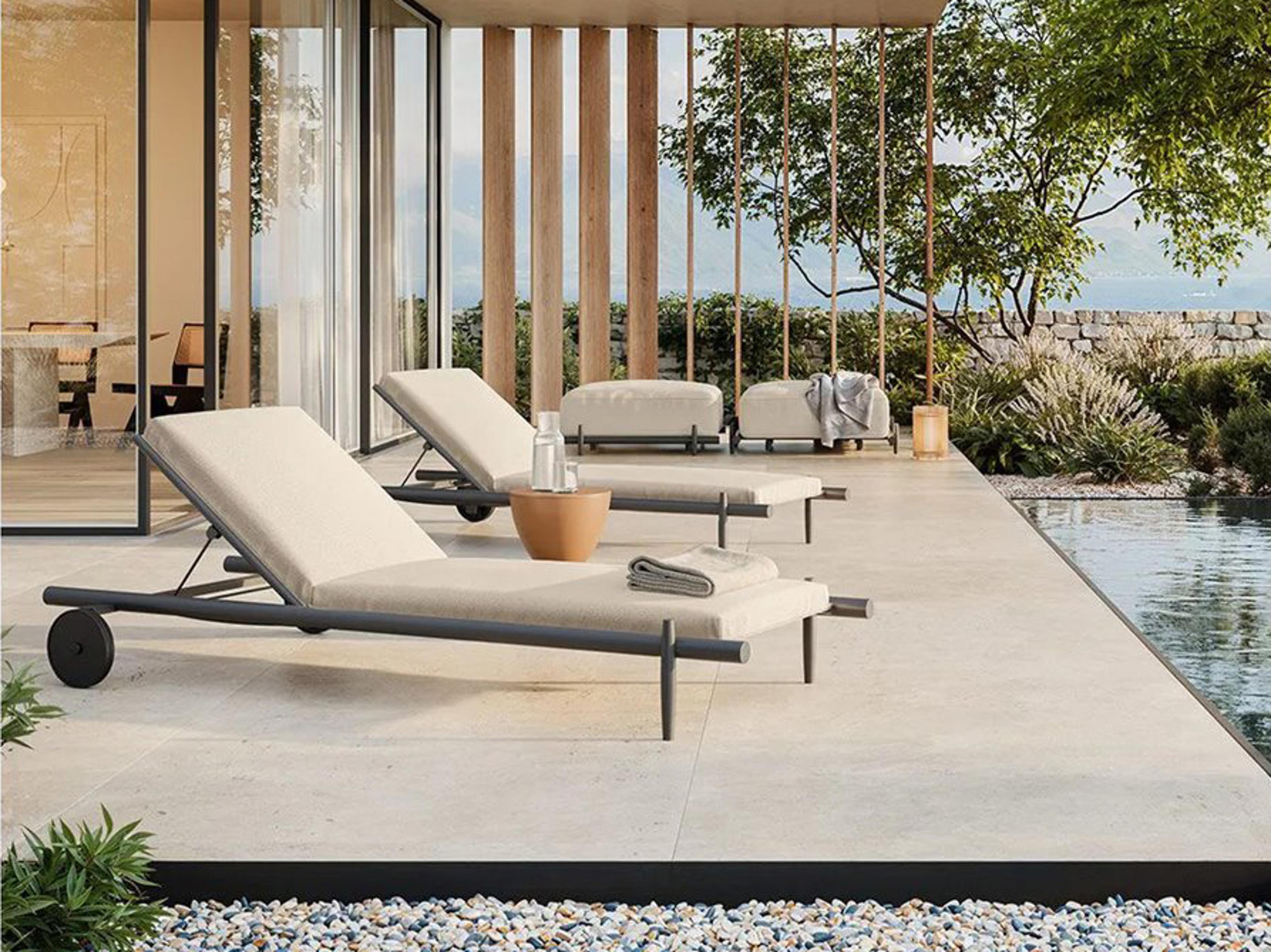 UnoPiu Davos Patio Lounge Set