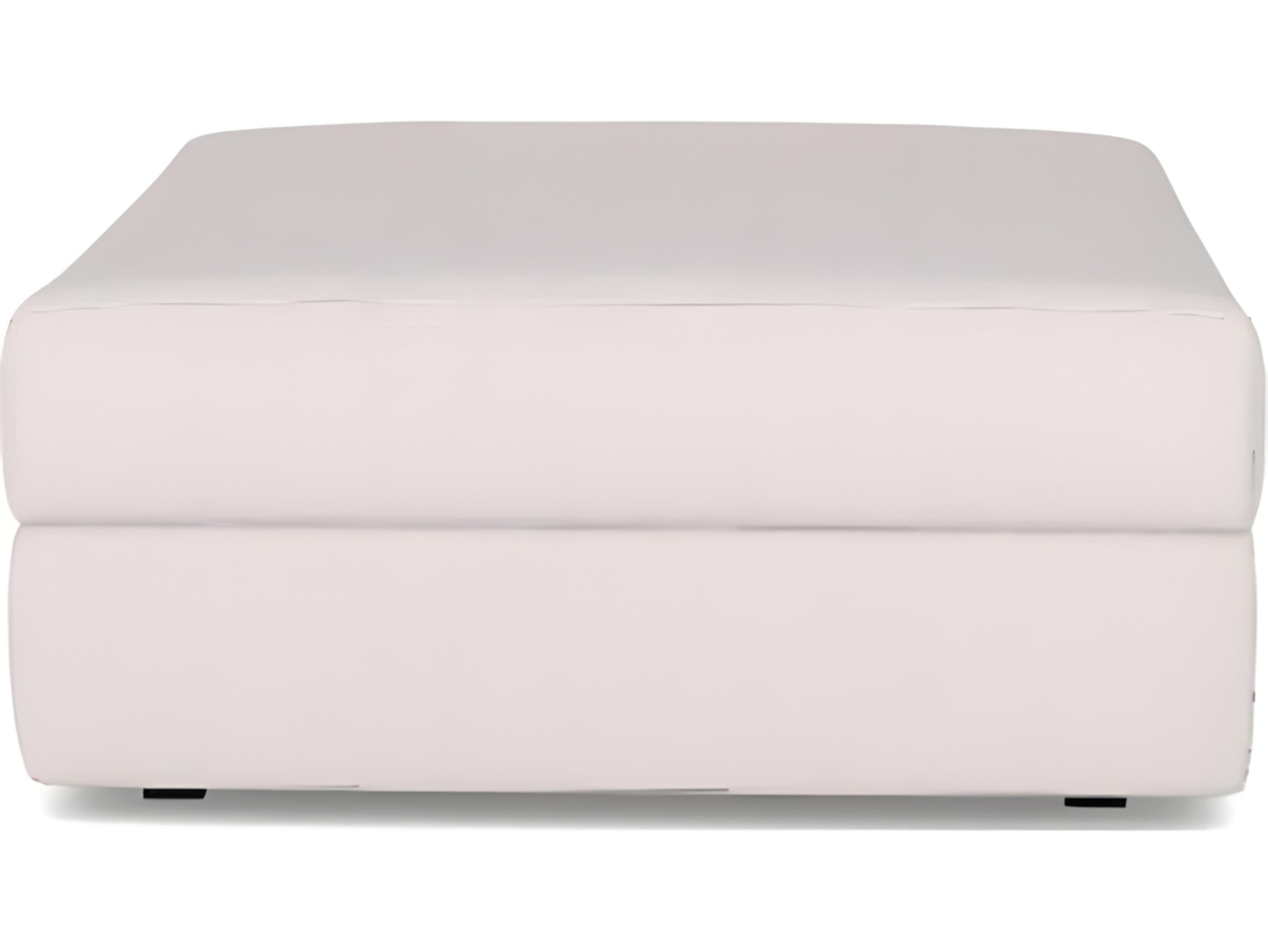 Vanguard Furniture Ease Lucy Bumper