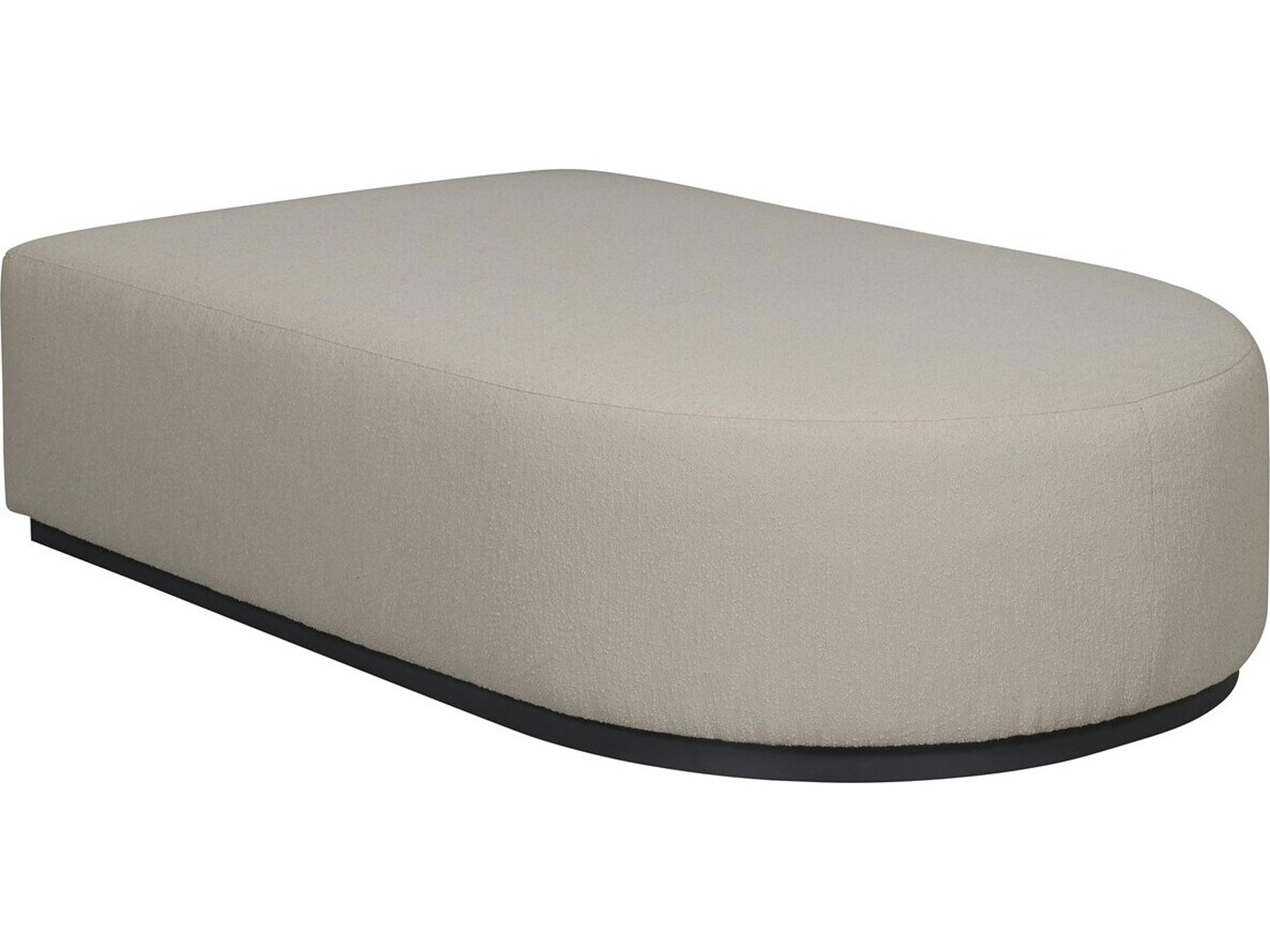 Vanguard Furniture Outdoor Curved Bumper