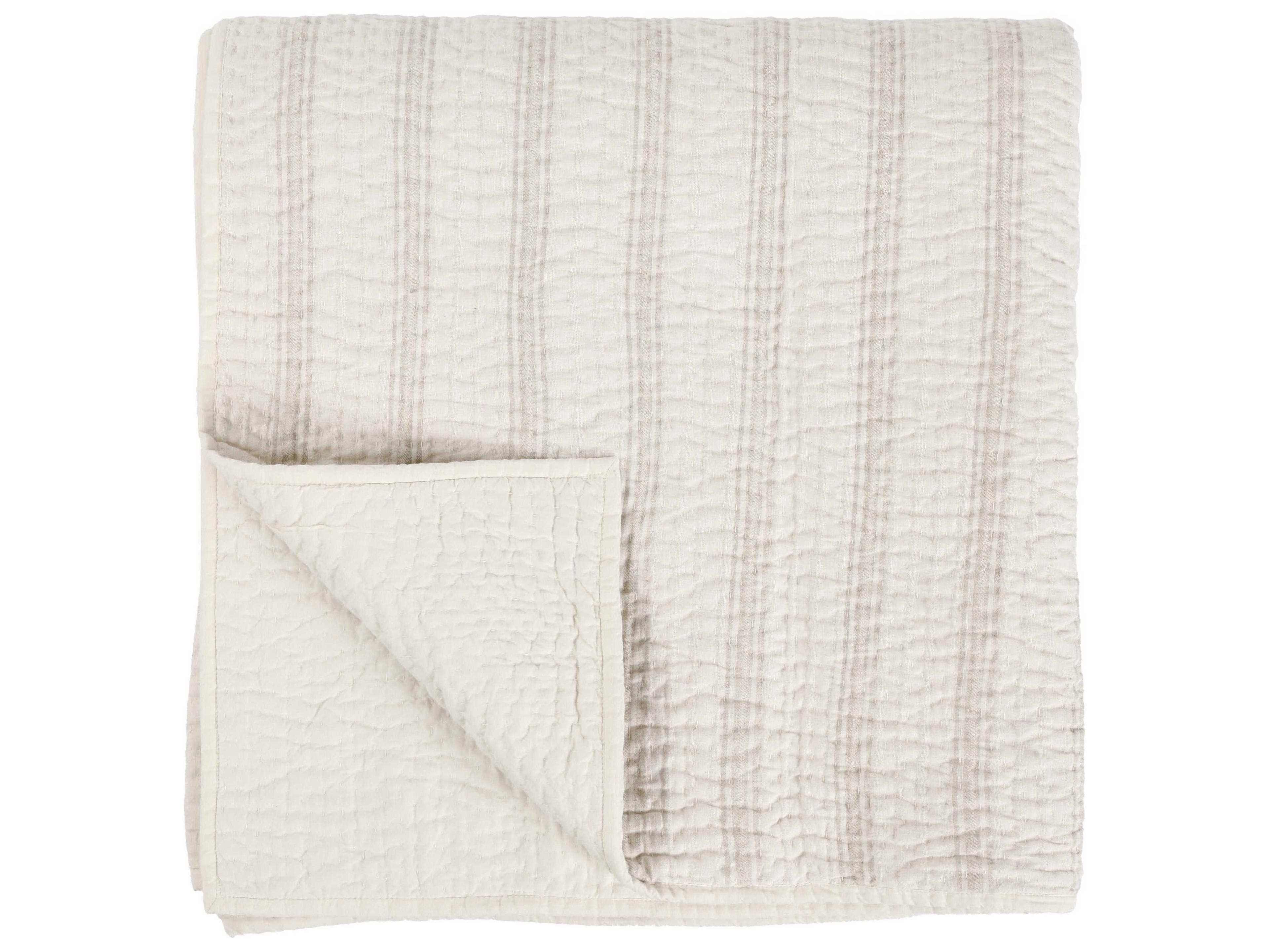 Villa by Classic Home Abraham Beige Quilt