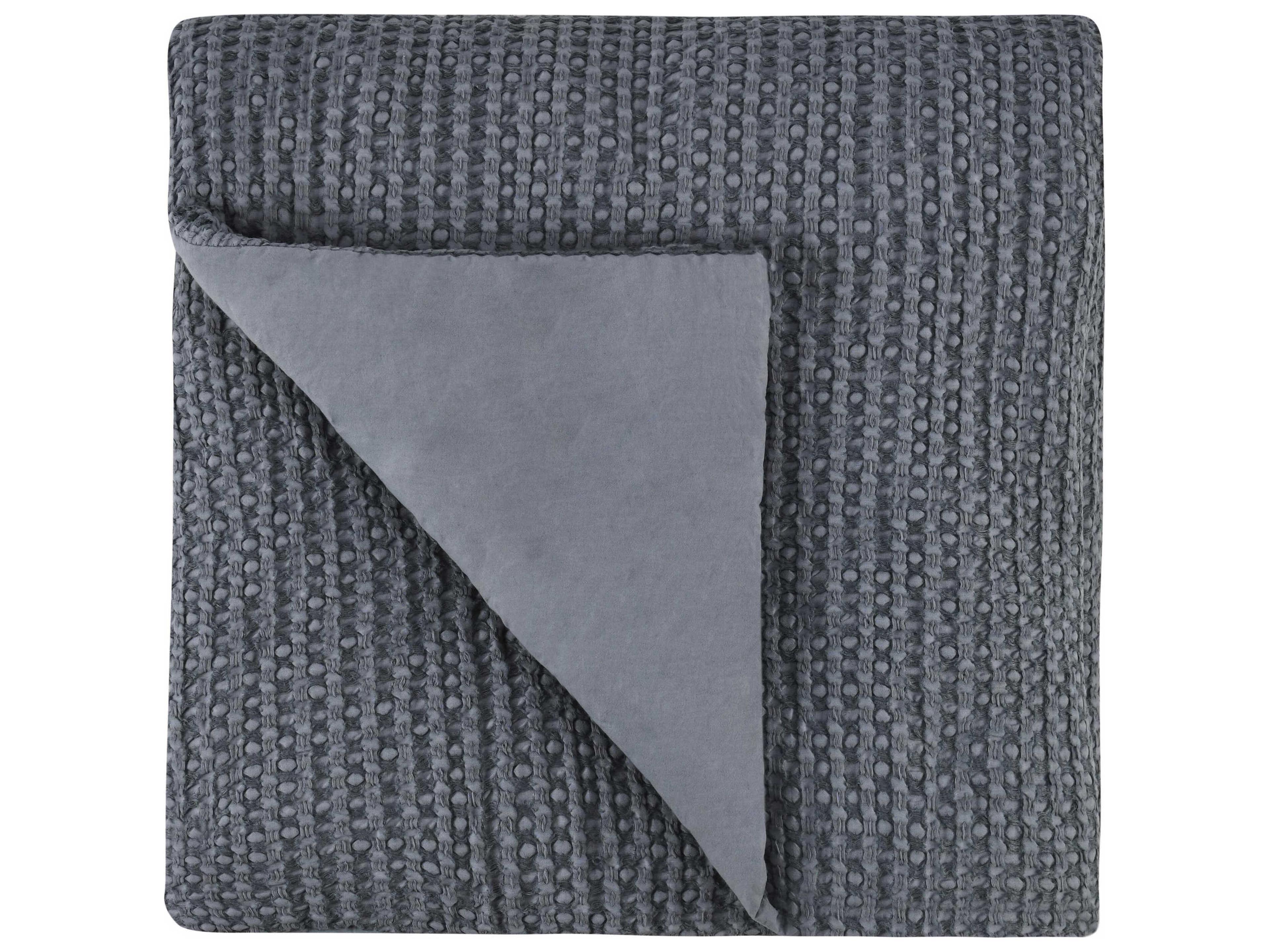 Villa by Classic Home Colmar Marina Blue Quilt