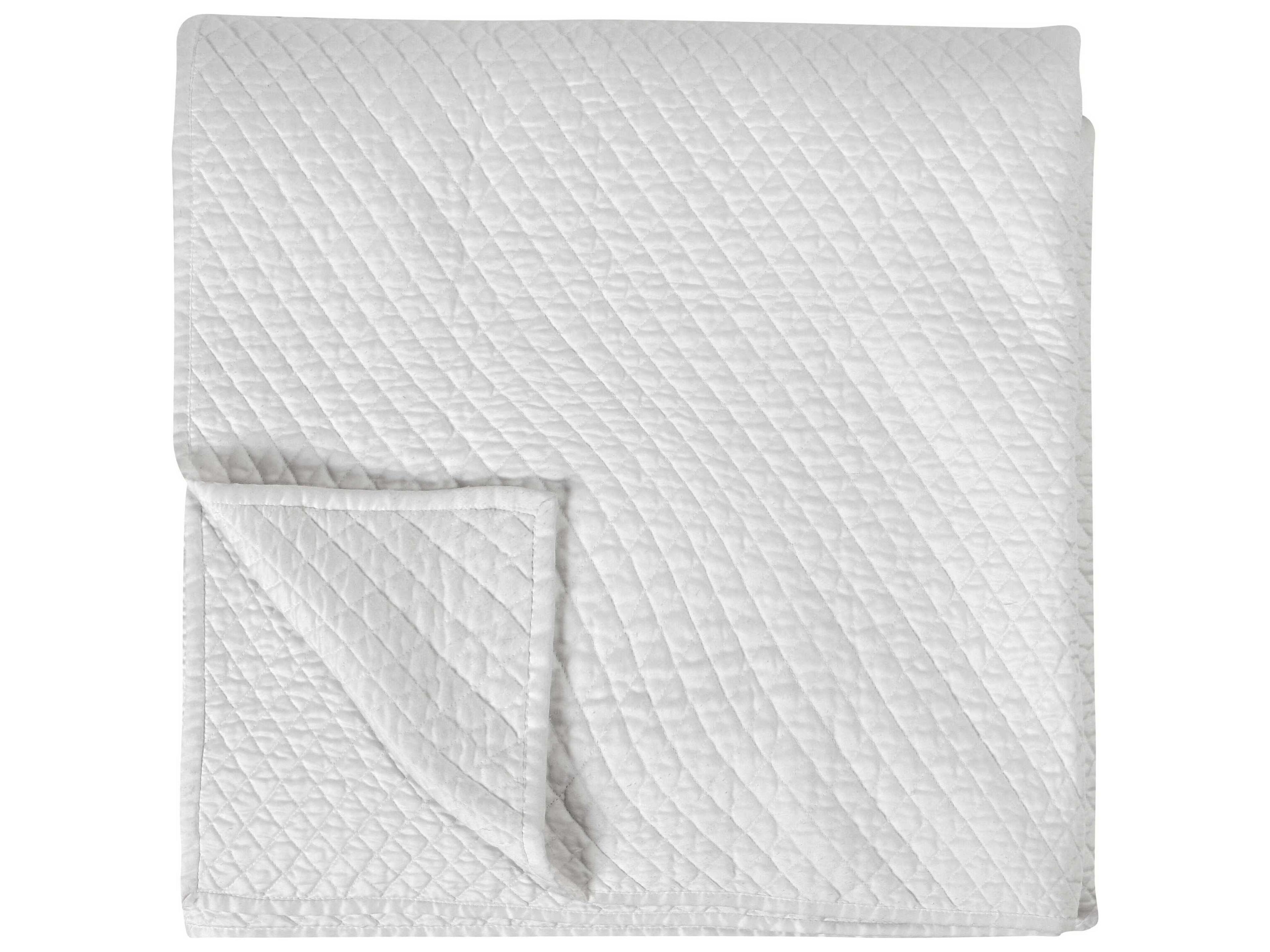 Villa by Classic Home Winthrop White Quilt