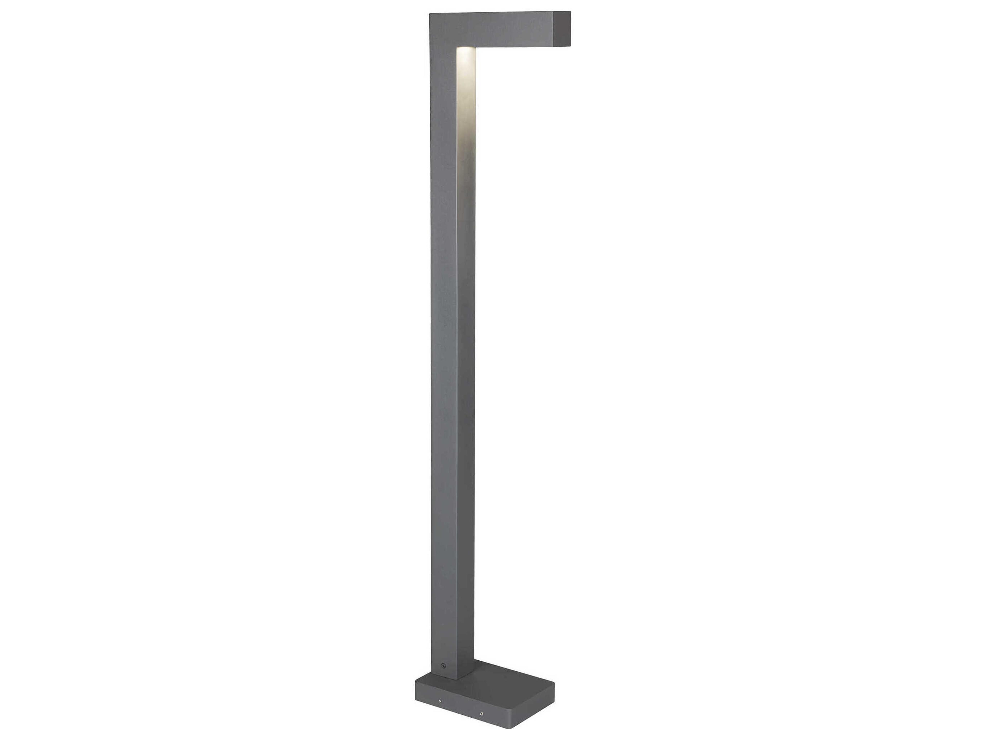 Visual Comfort Modern Strut 1-Light Outdoor Path Light