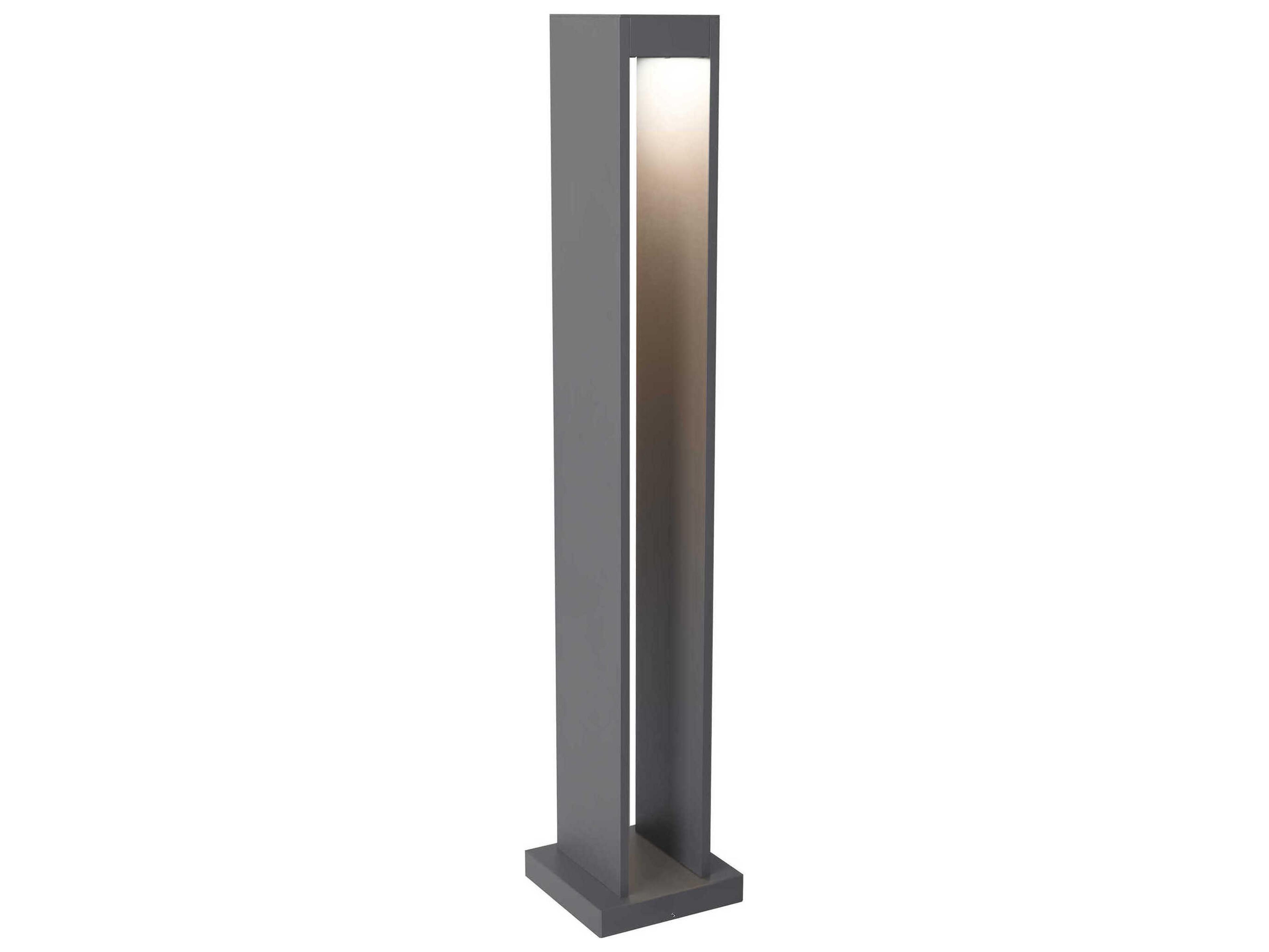 Visual Comfort Modern Syntra 1-Light Outdoor Path Light