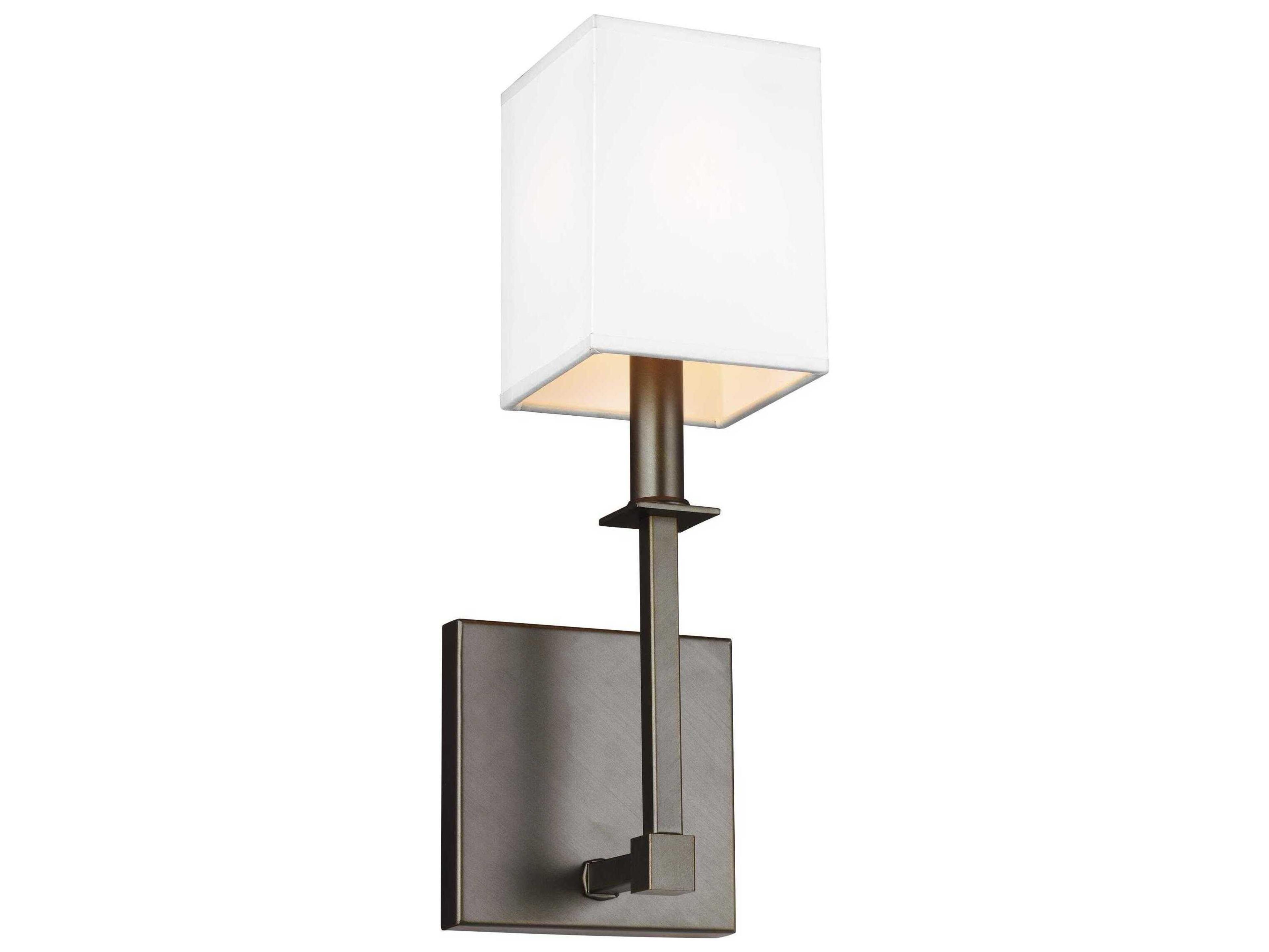 Visual Comfort Studio Quinn 1-Light Antique Bronze Wall Sconce