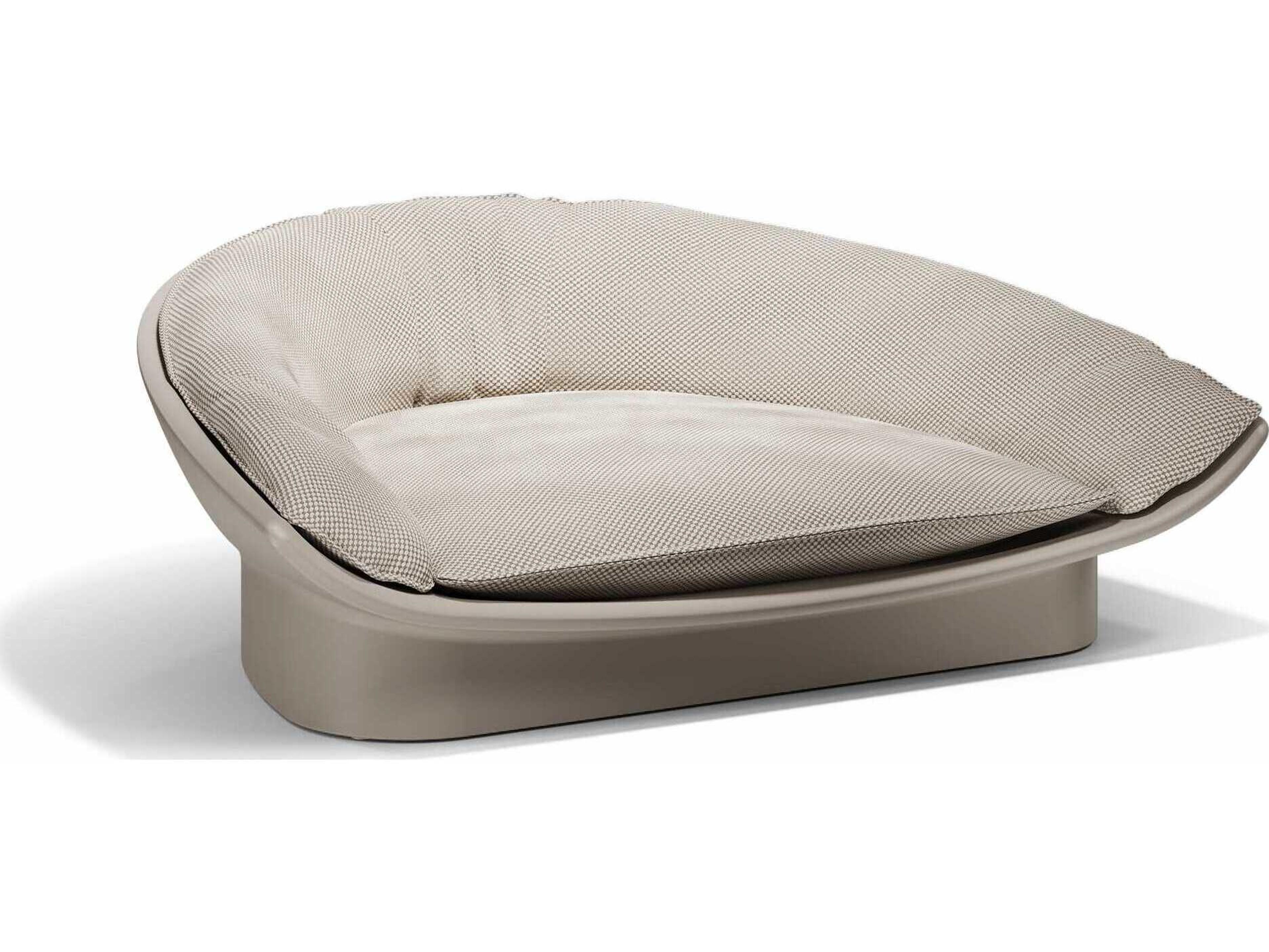 Vondom Outdoor Luna Daybed Ecru Getaria Desert Upholstery