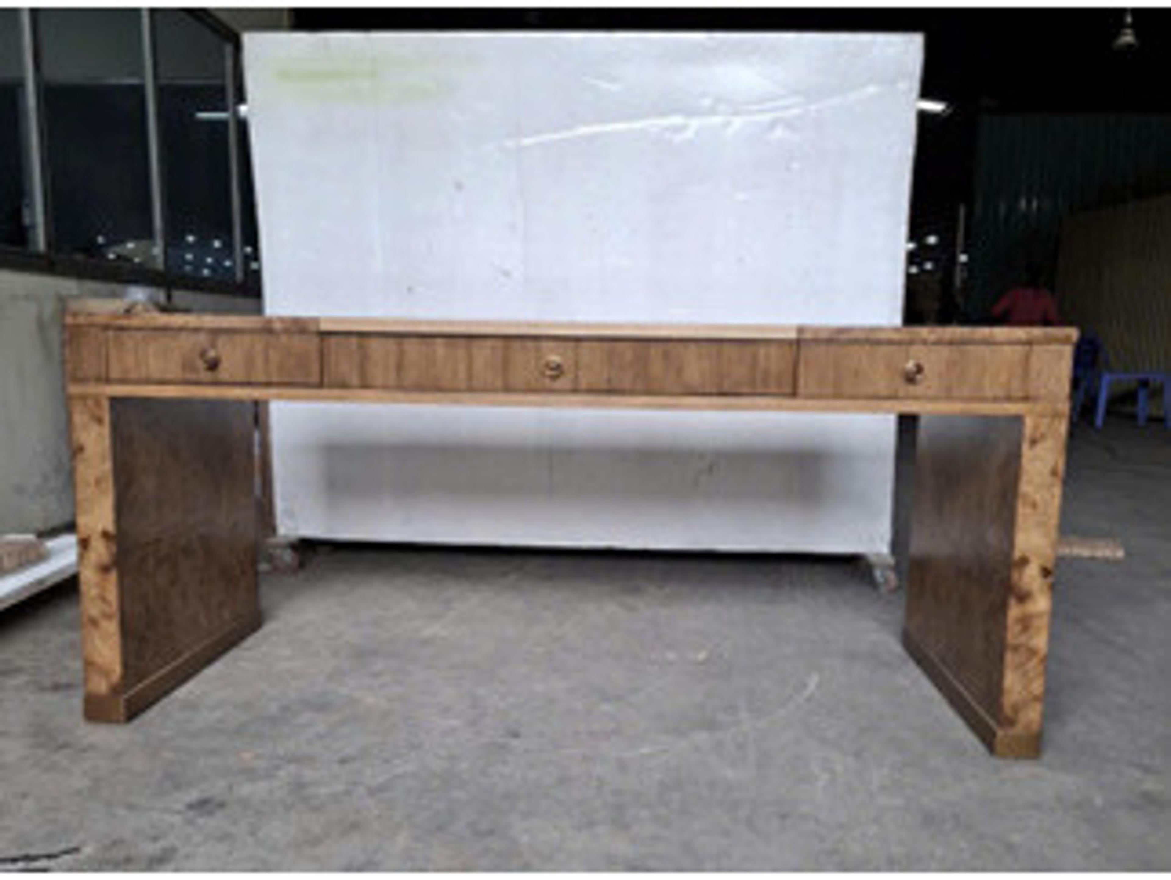 Woodbridge Wilson Desk