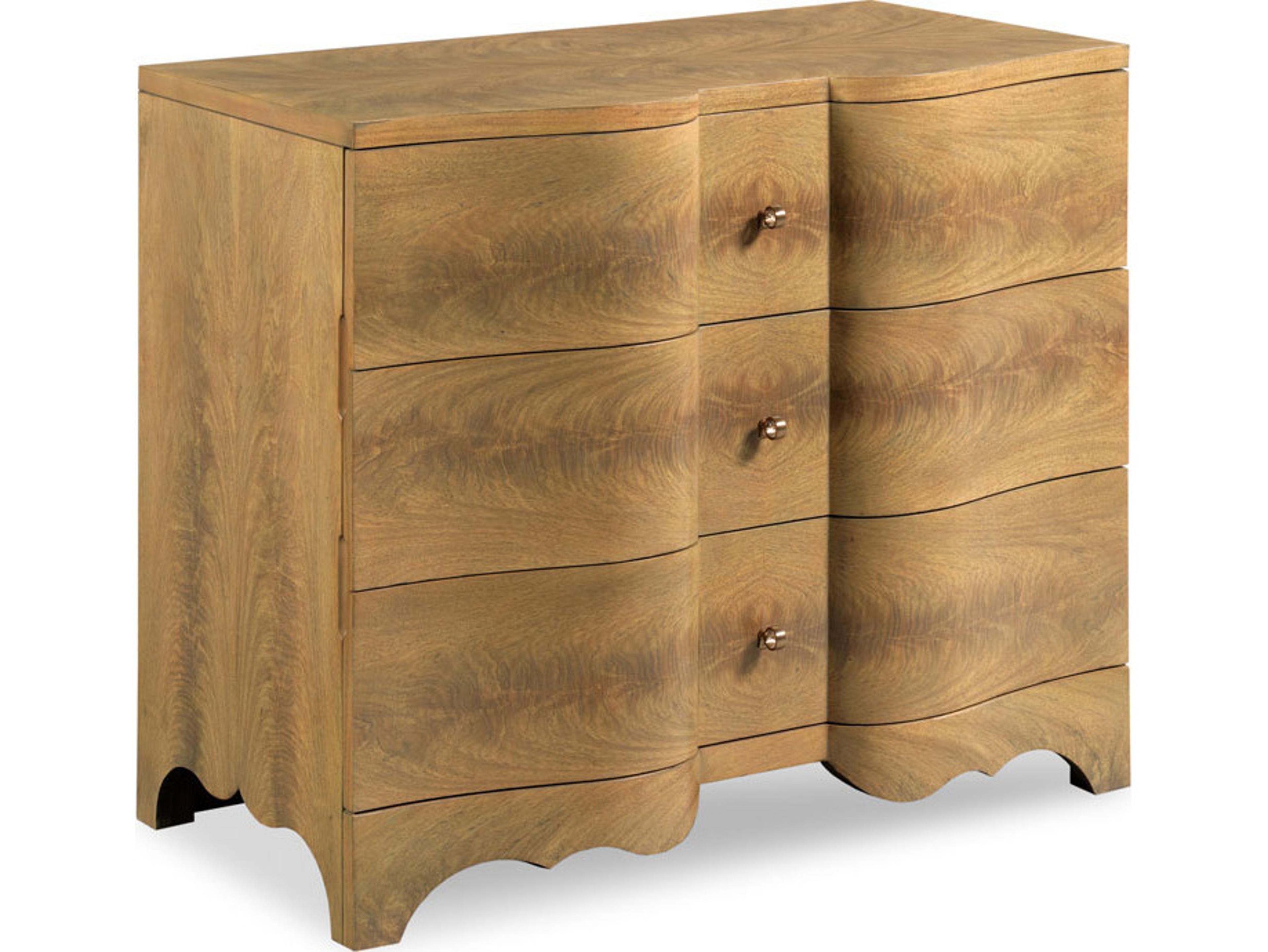 Woodbridge Cumberbund Chest