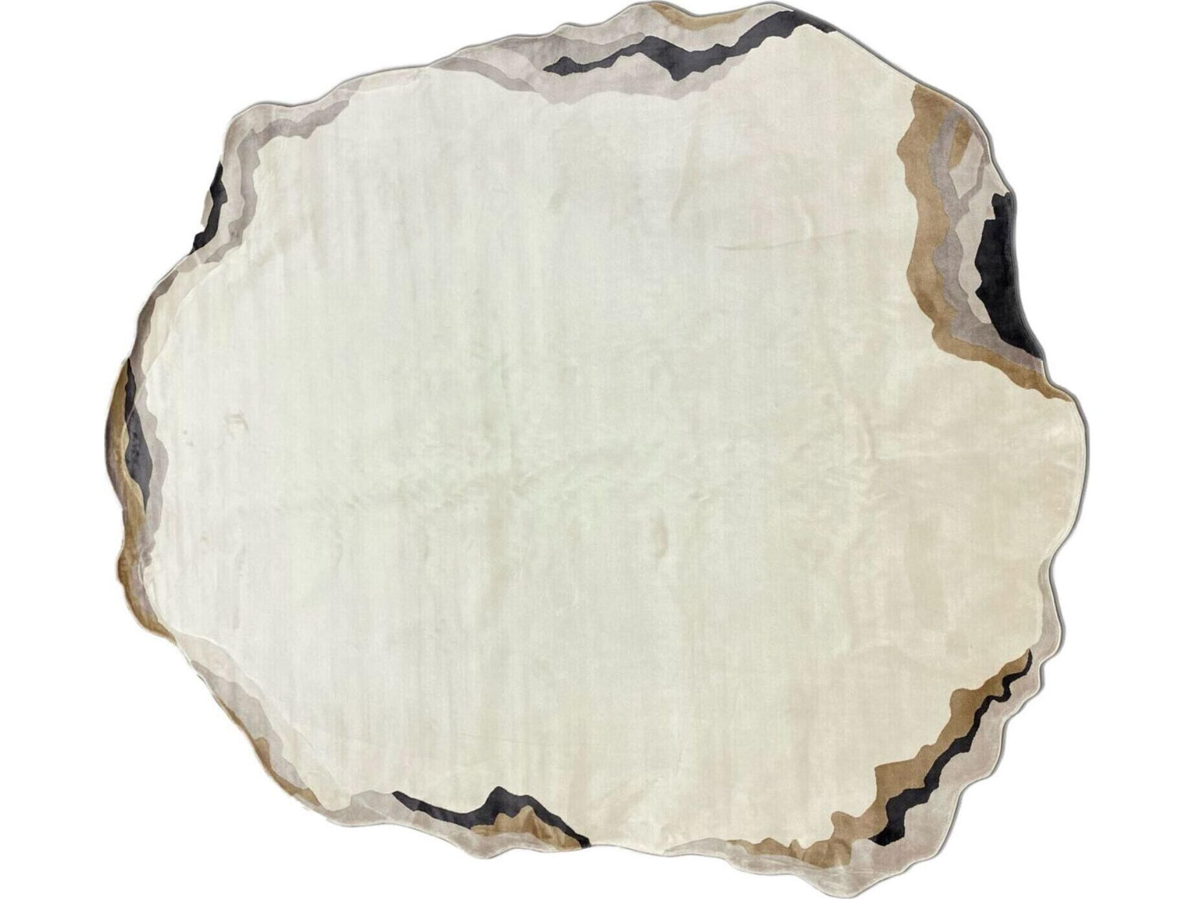 Whiteline Modern Living Isadora Abstract Area Rug