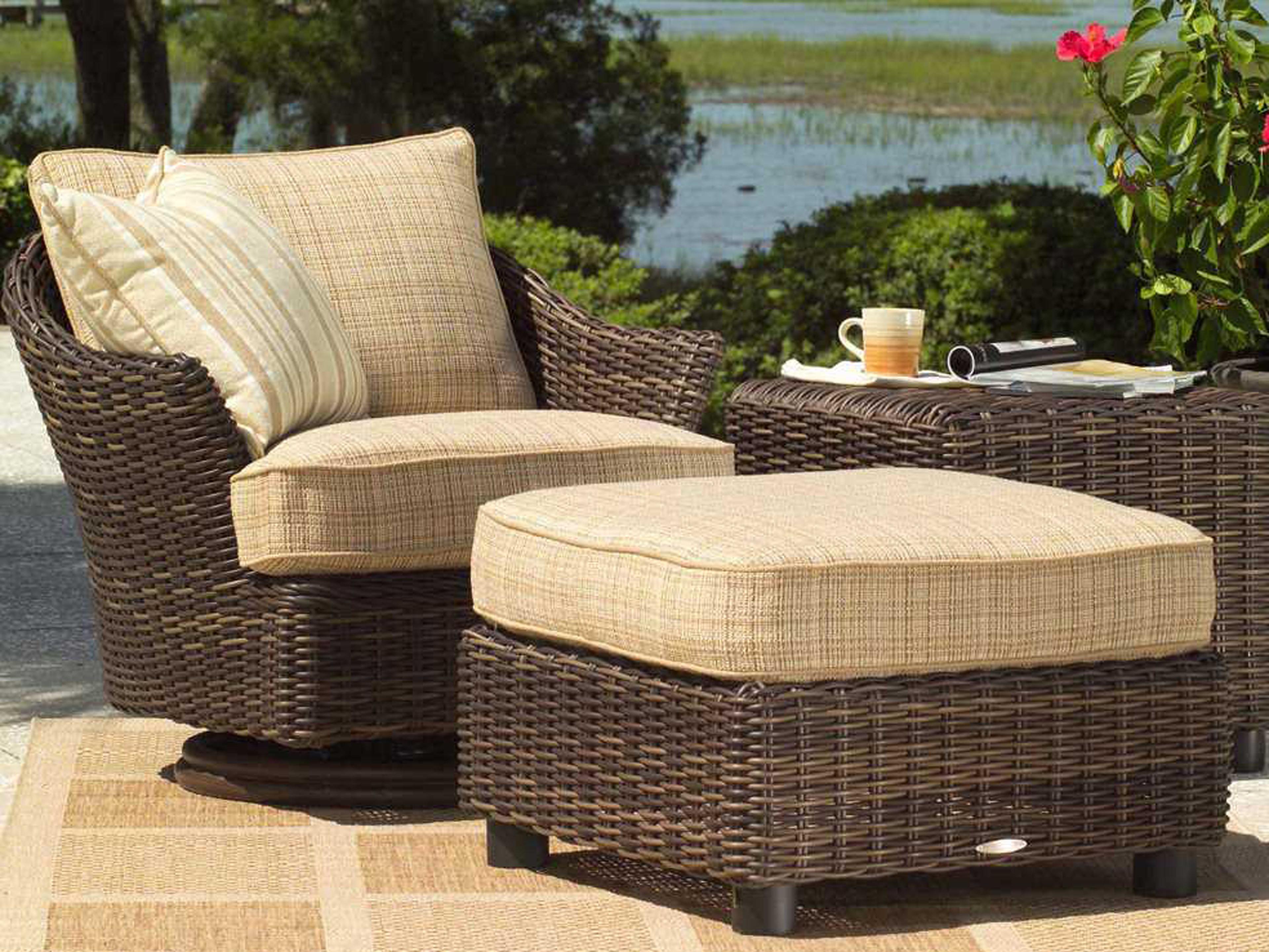 Woodard Sonoma Wicker Outdoor Lounge Set